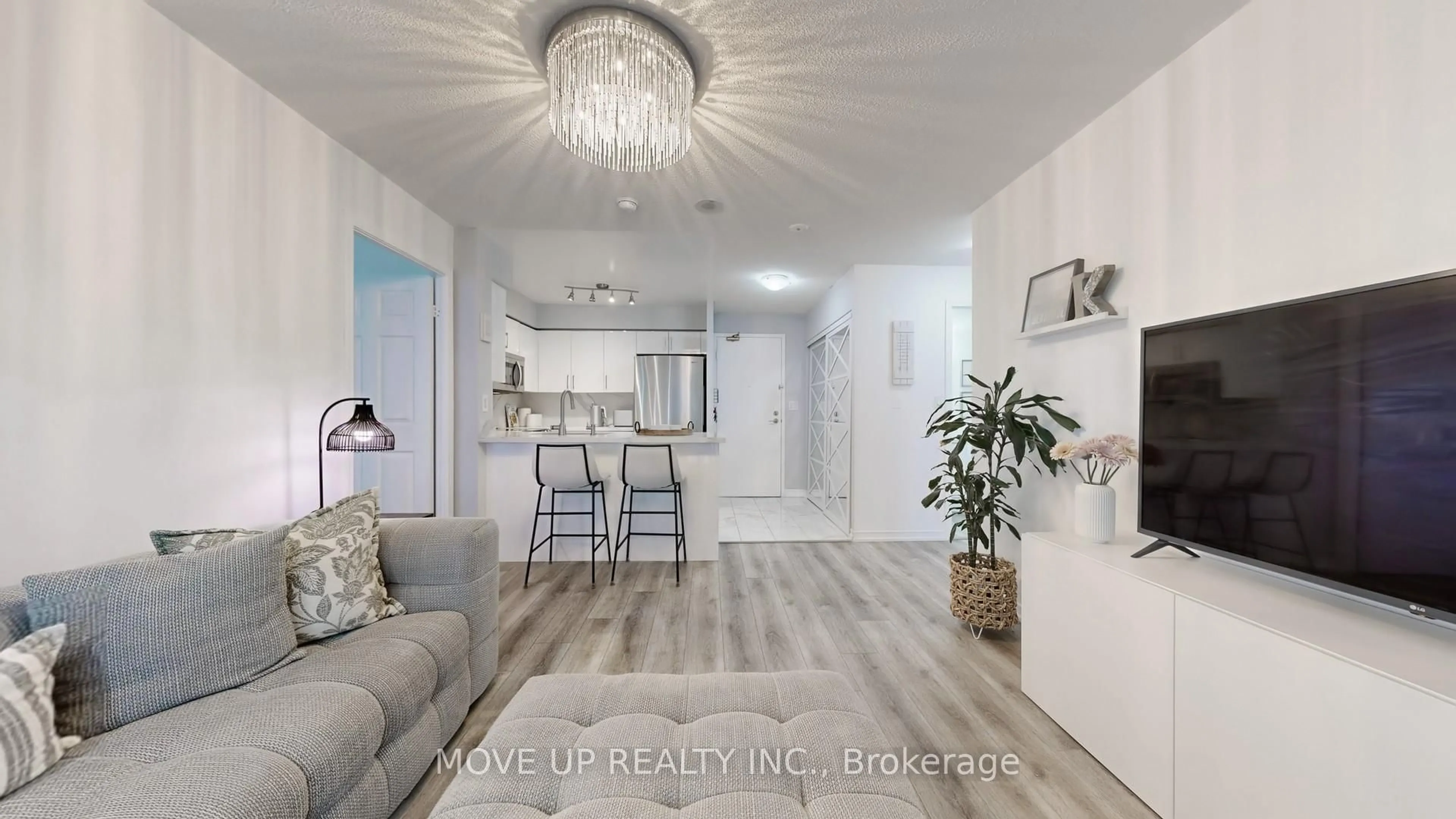 Unknown for 3 Ellesmere St #225, Richmond Hill Ontario L4B 4N2