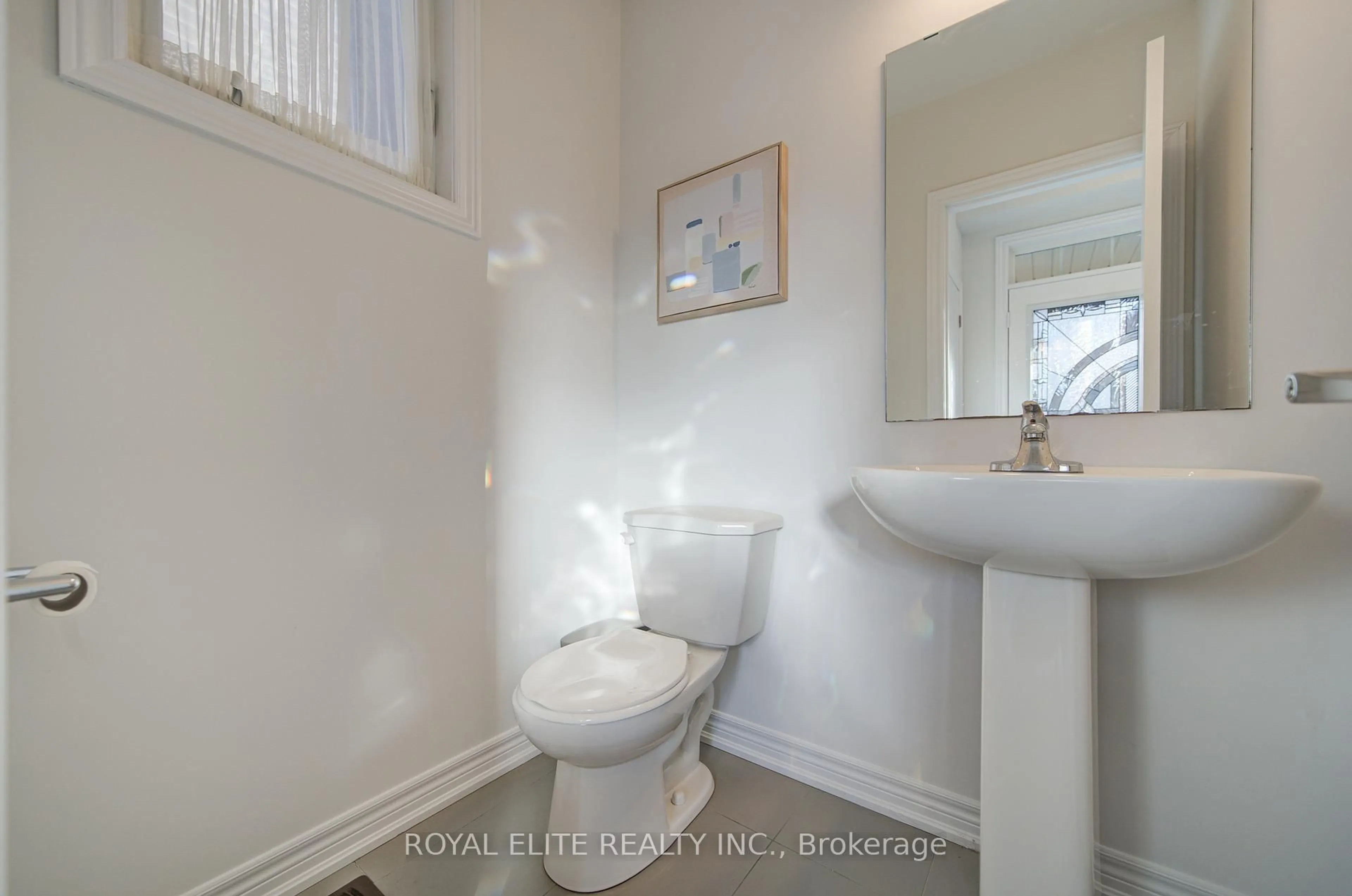 Standard bathroom, unknown for 51 Albert Lewis St, Markham Ontario L6B 1A8