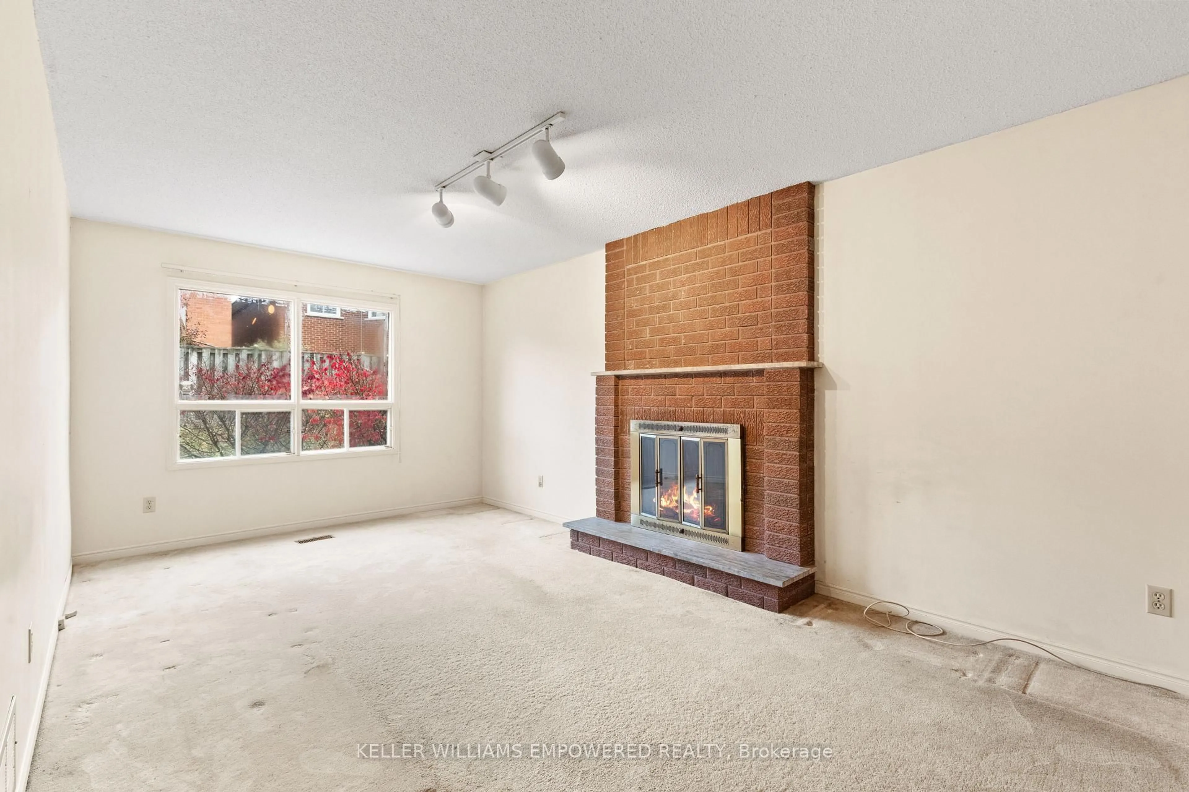 A pic of a room for 53 Anthony Lane, Vaughan Ontario L4K 3L1