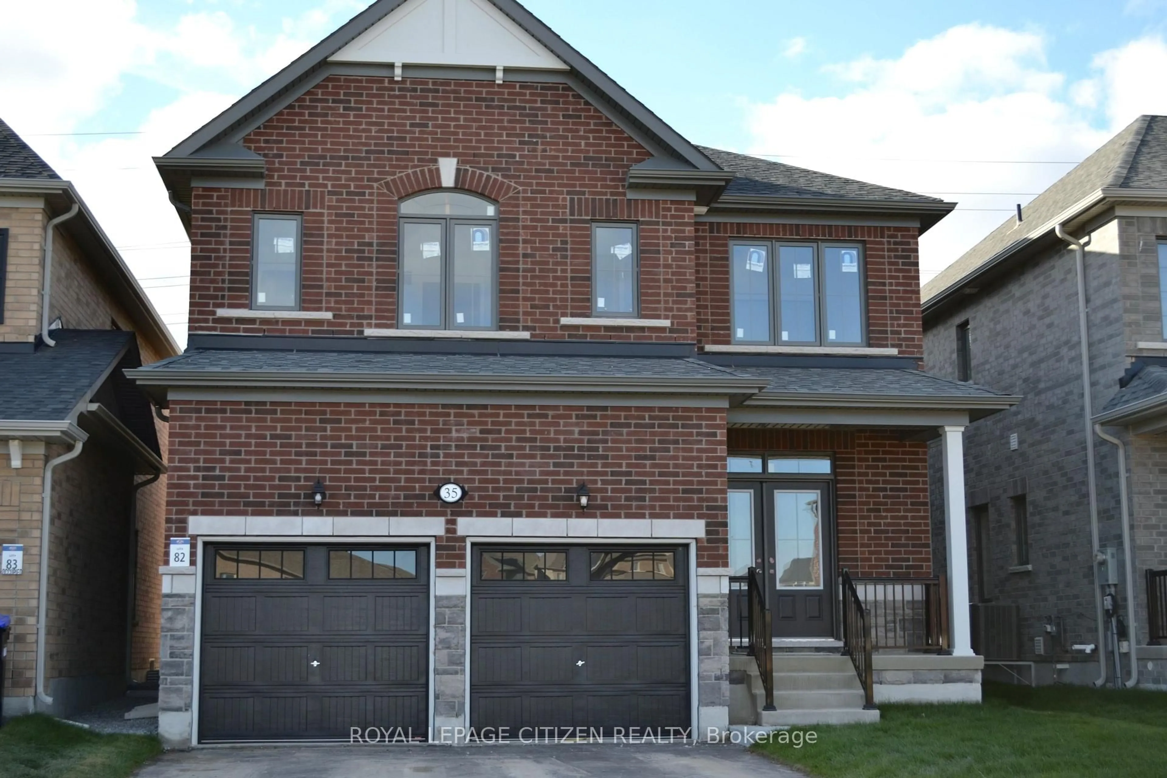 Home with brick exterior material, street for 35 Fenn Cres, New Tecumseth Ontario L9R 0X3