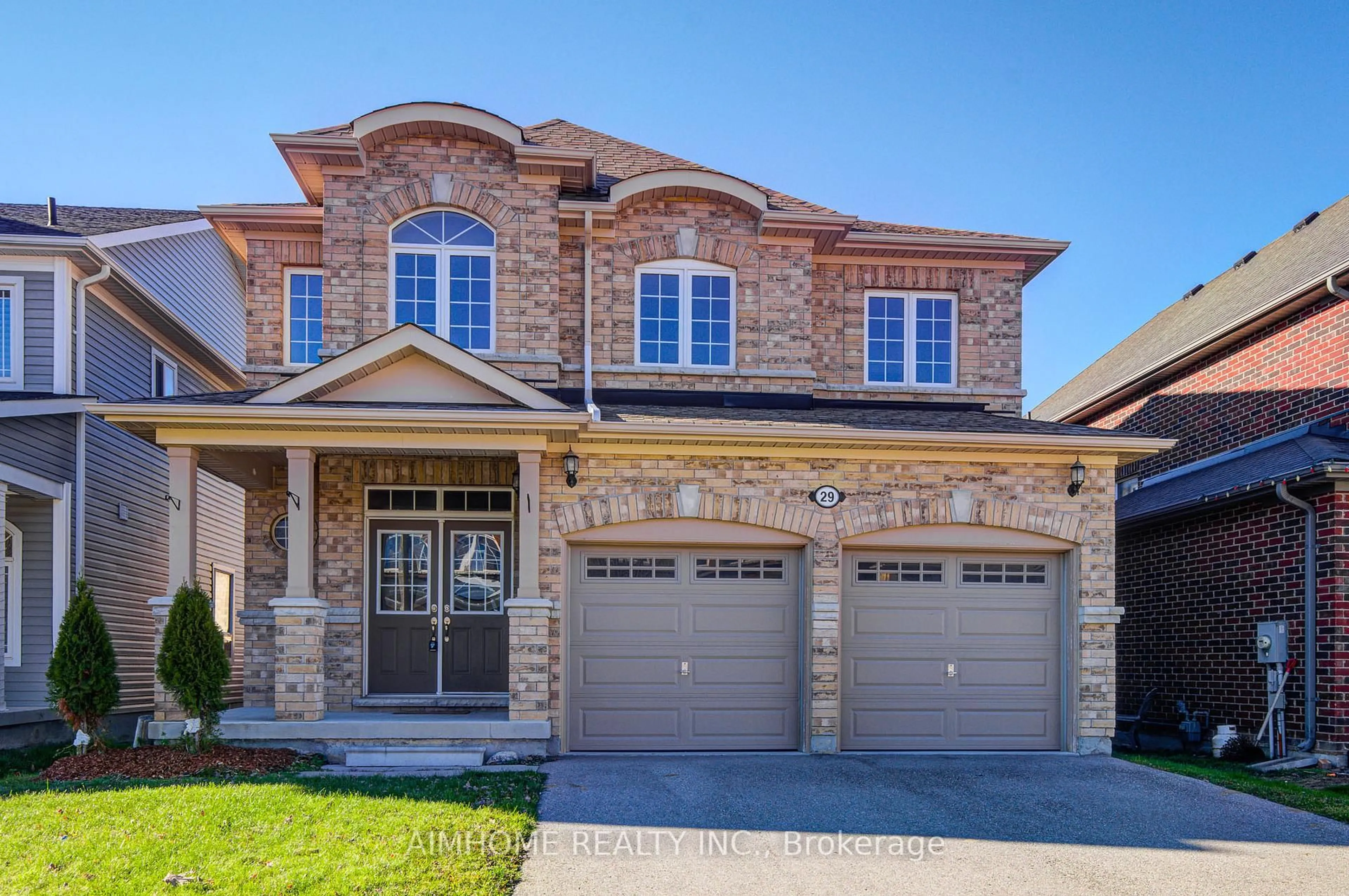 Home with brick exterior material, street for 29 Bamburg St, Georgina Ontario L0E 1R0