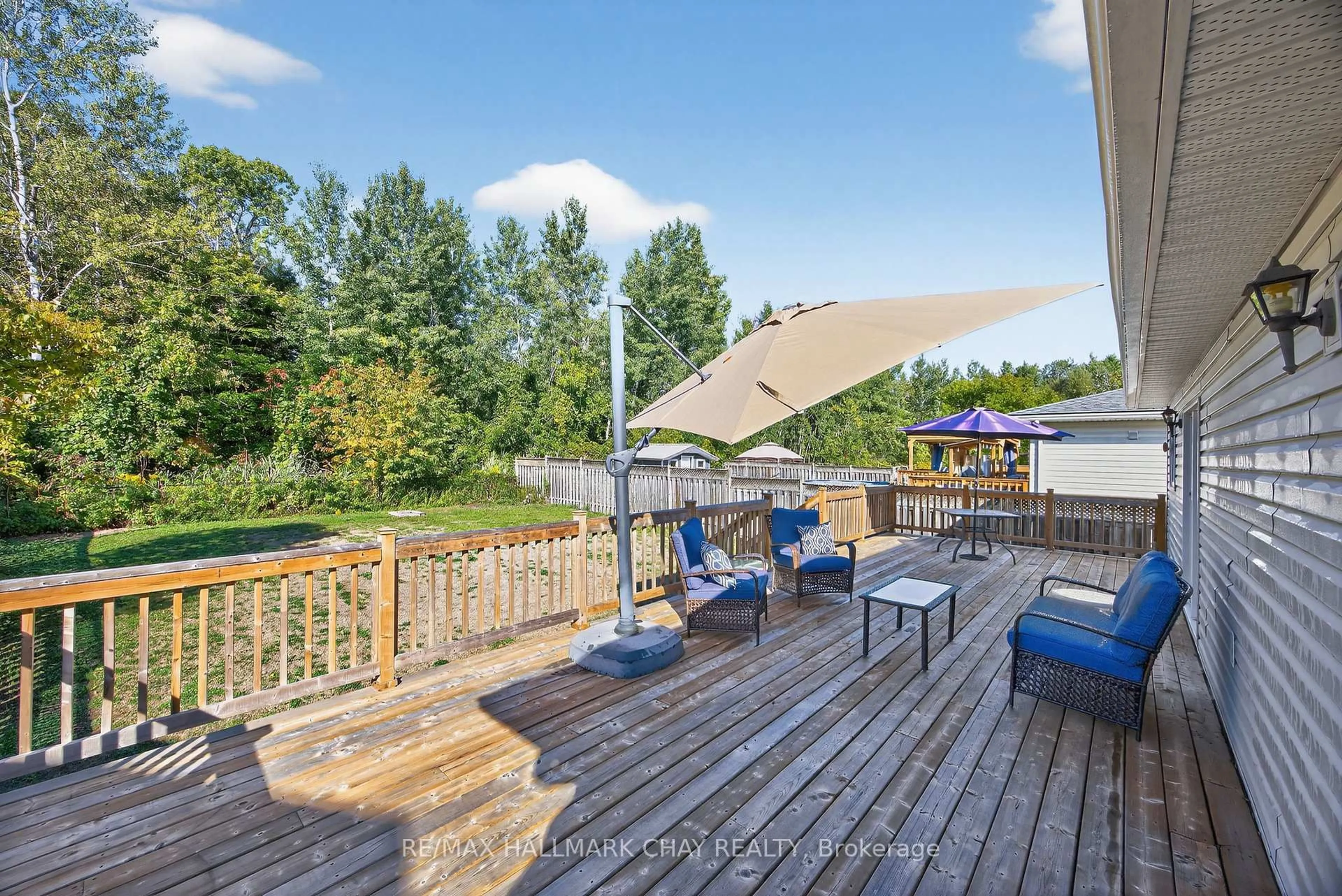 Patio, water/lake/river/ocean view for 2446 Ralph St, Innisfil Ontario L9S 2G4