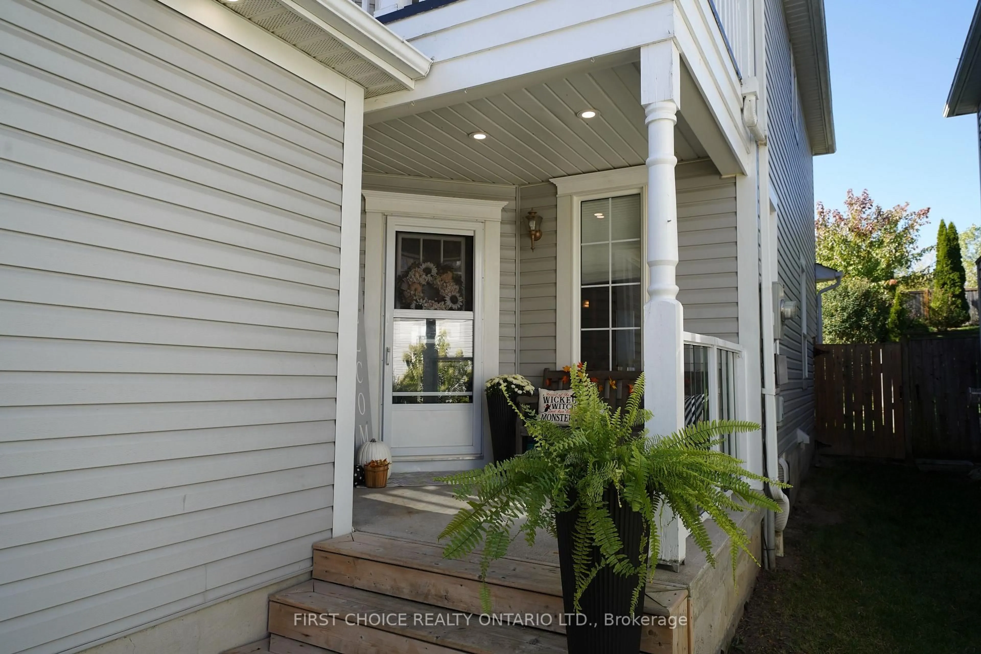 Unknown for 42 Gunning Cres, New Tecumseth Ontario L0G 1W0