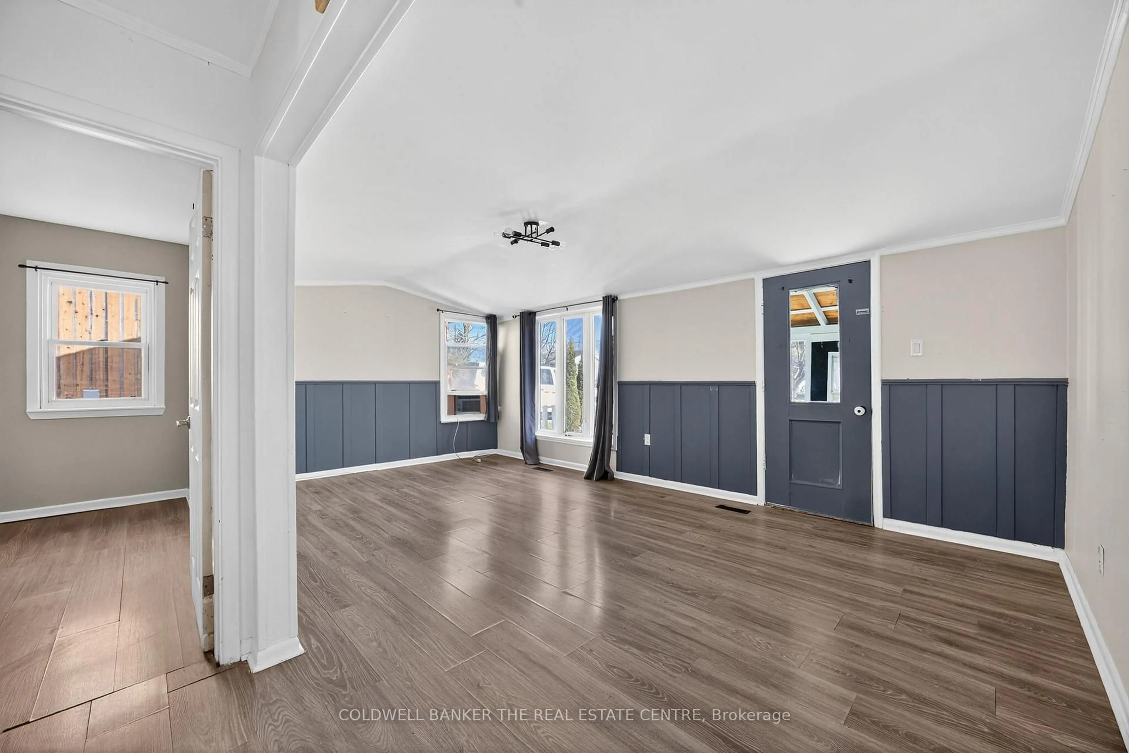 Unknown for 119 Elizabeth St, Essa Ontario L0M 1B0