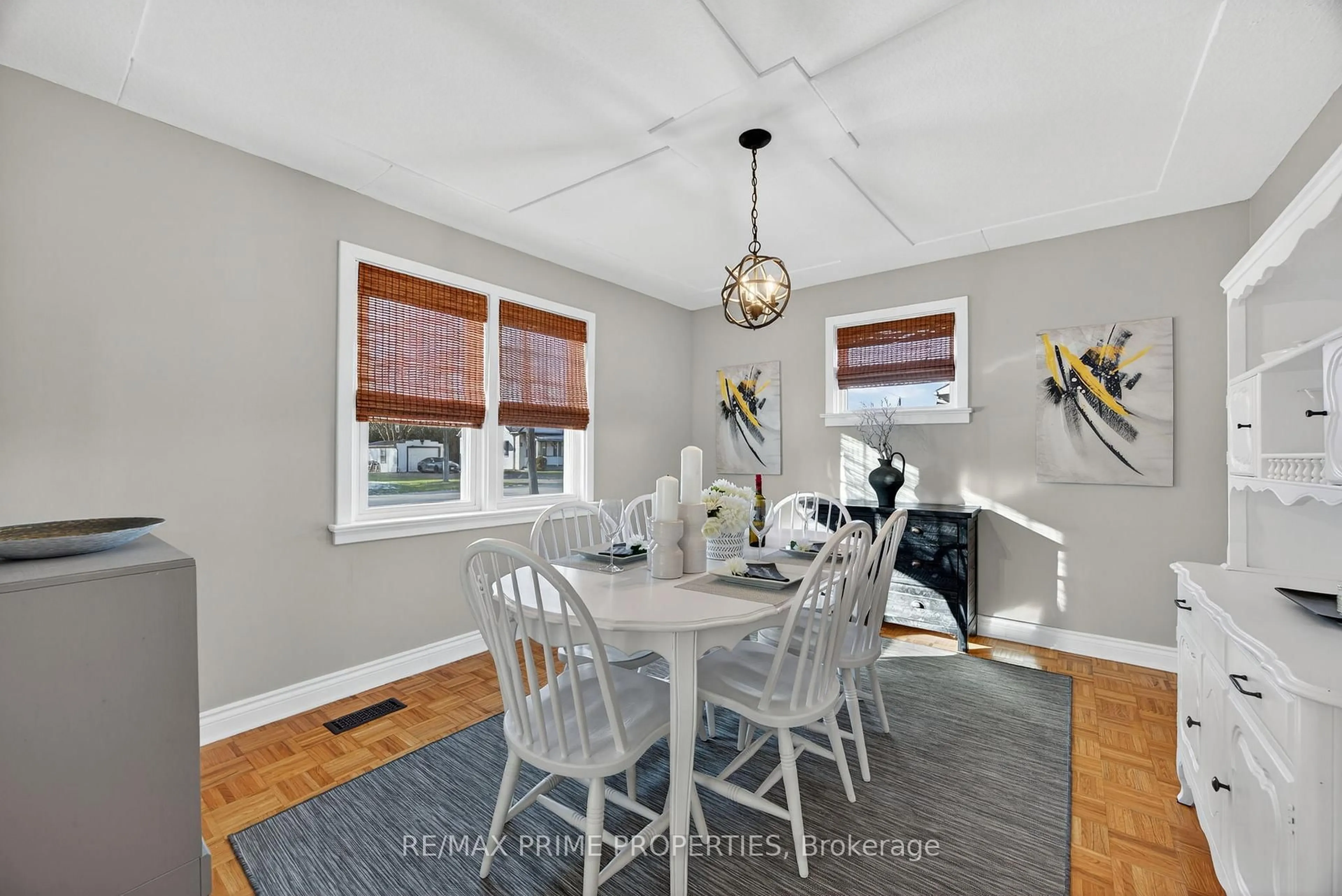 Dining room, unknown for 29 Victory Dr, East Gwillimbury Ontario L0G 1M0