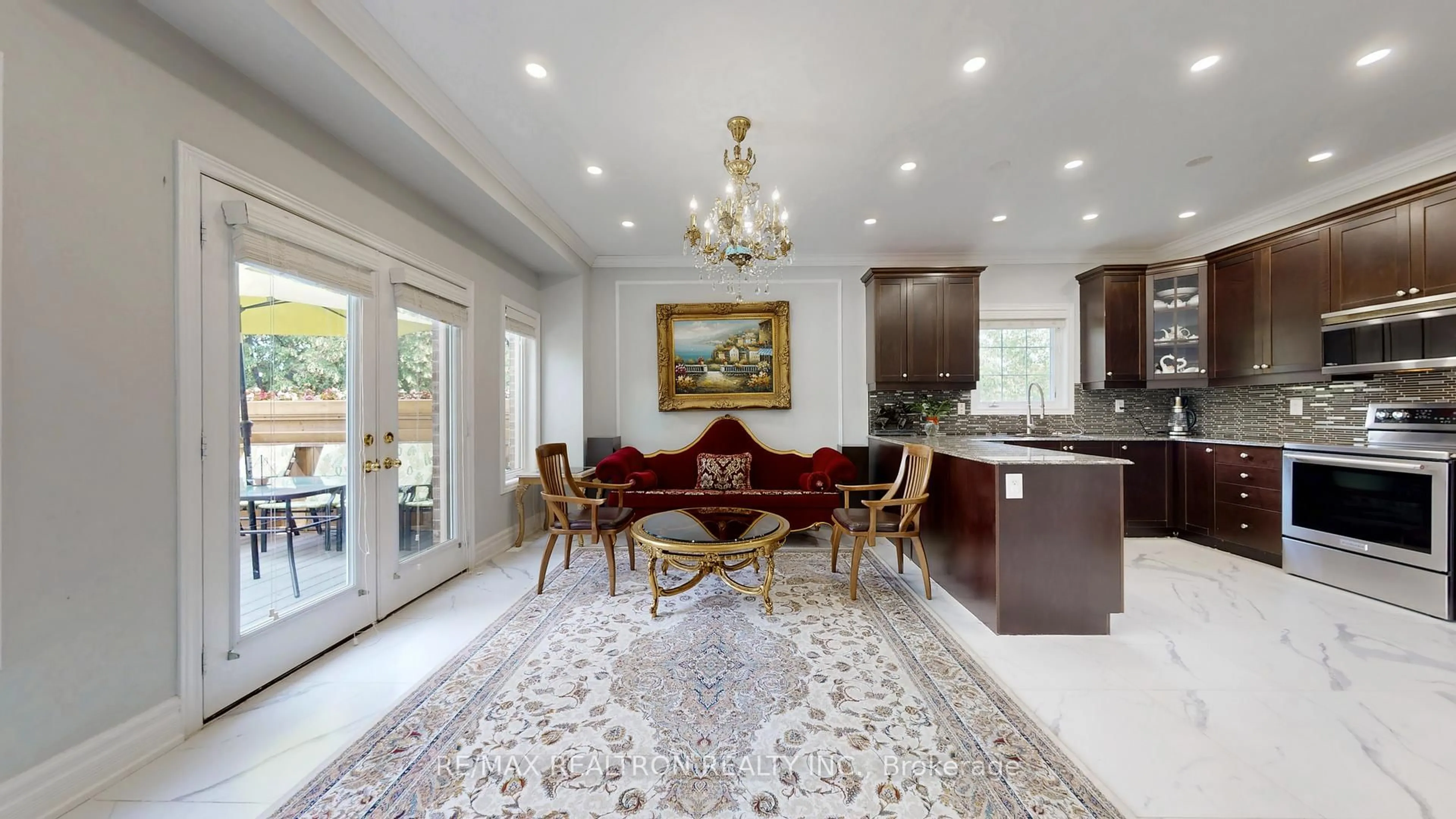 Dining room, unknown for 72 Headwater Cres, Richmond Hill Ontario L4E 0T2