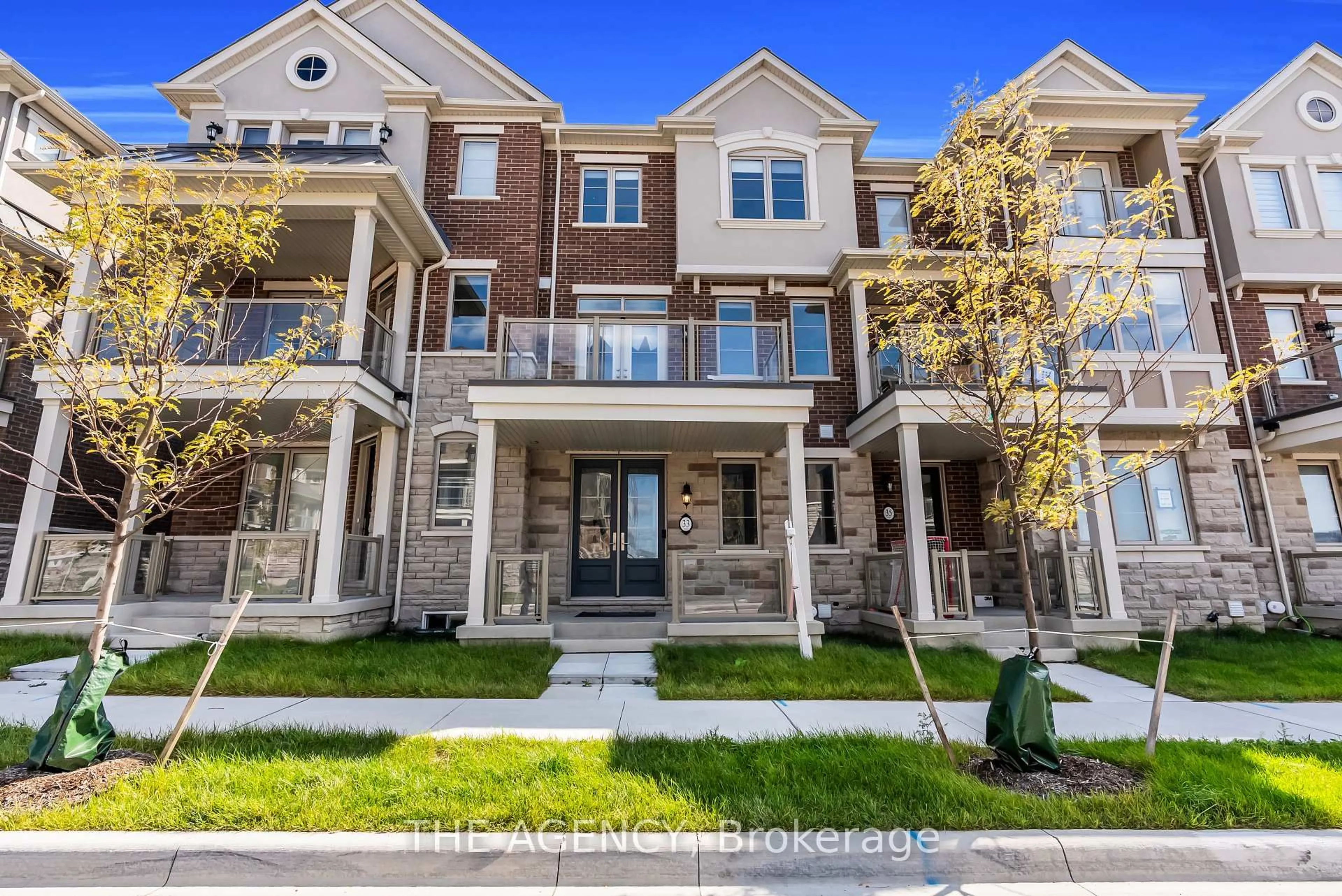 Home with brick exterior material, street for 33 Bruce Boyd Dr, Markham Ontario L6B 1R3