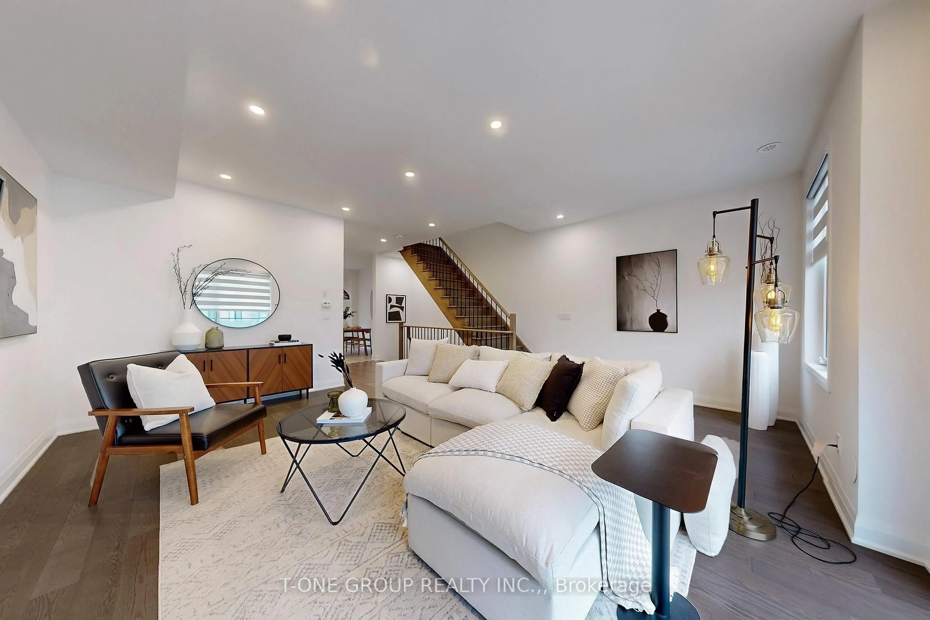 Living room with furniture, unknown for 5 Eelam Lane, Markham Ontario L6E 0W2