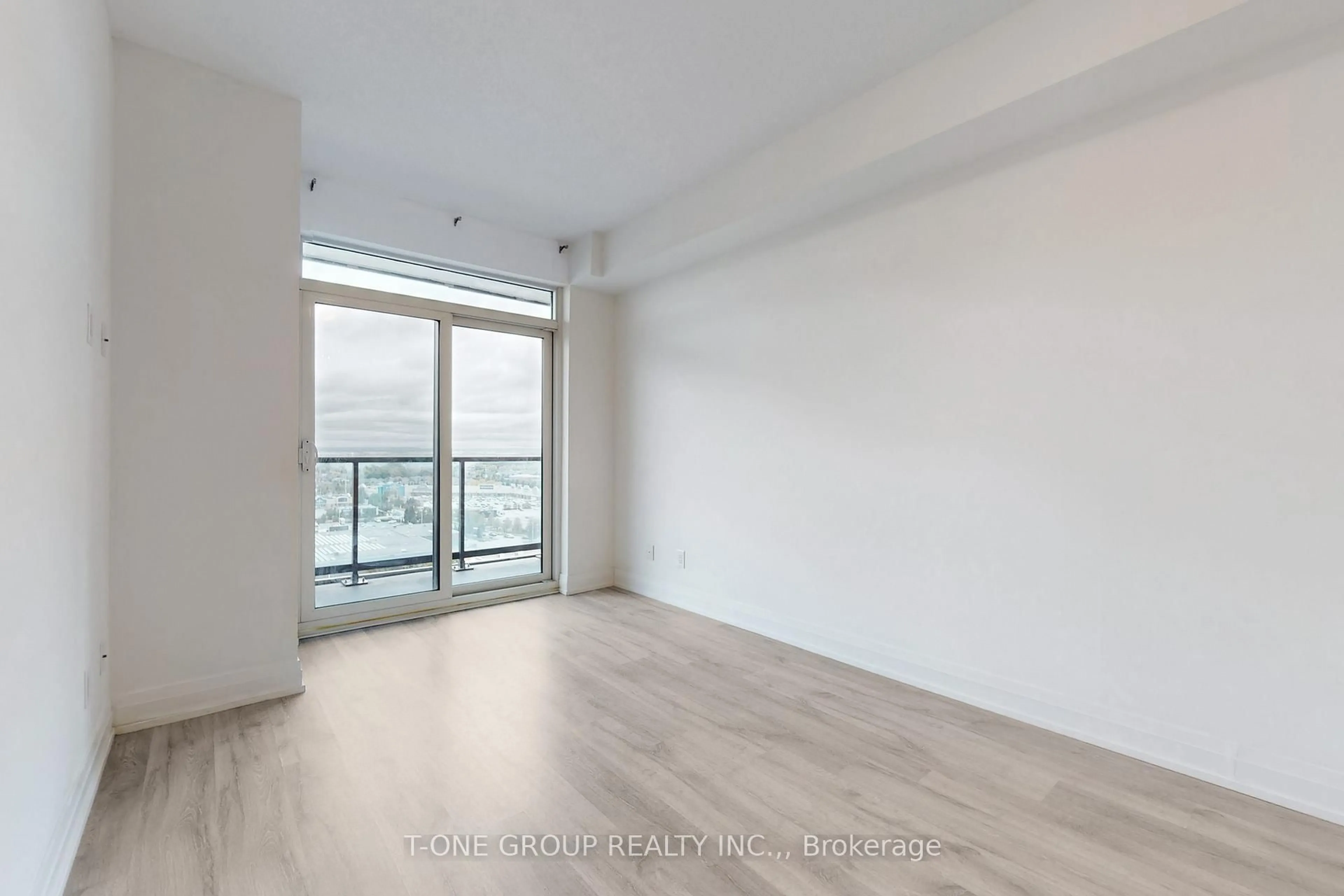 A pic of a room for 3700 Highway 7 Rd #1606, Vaughan Ontario L4L 0G8