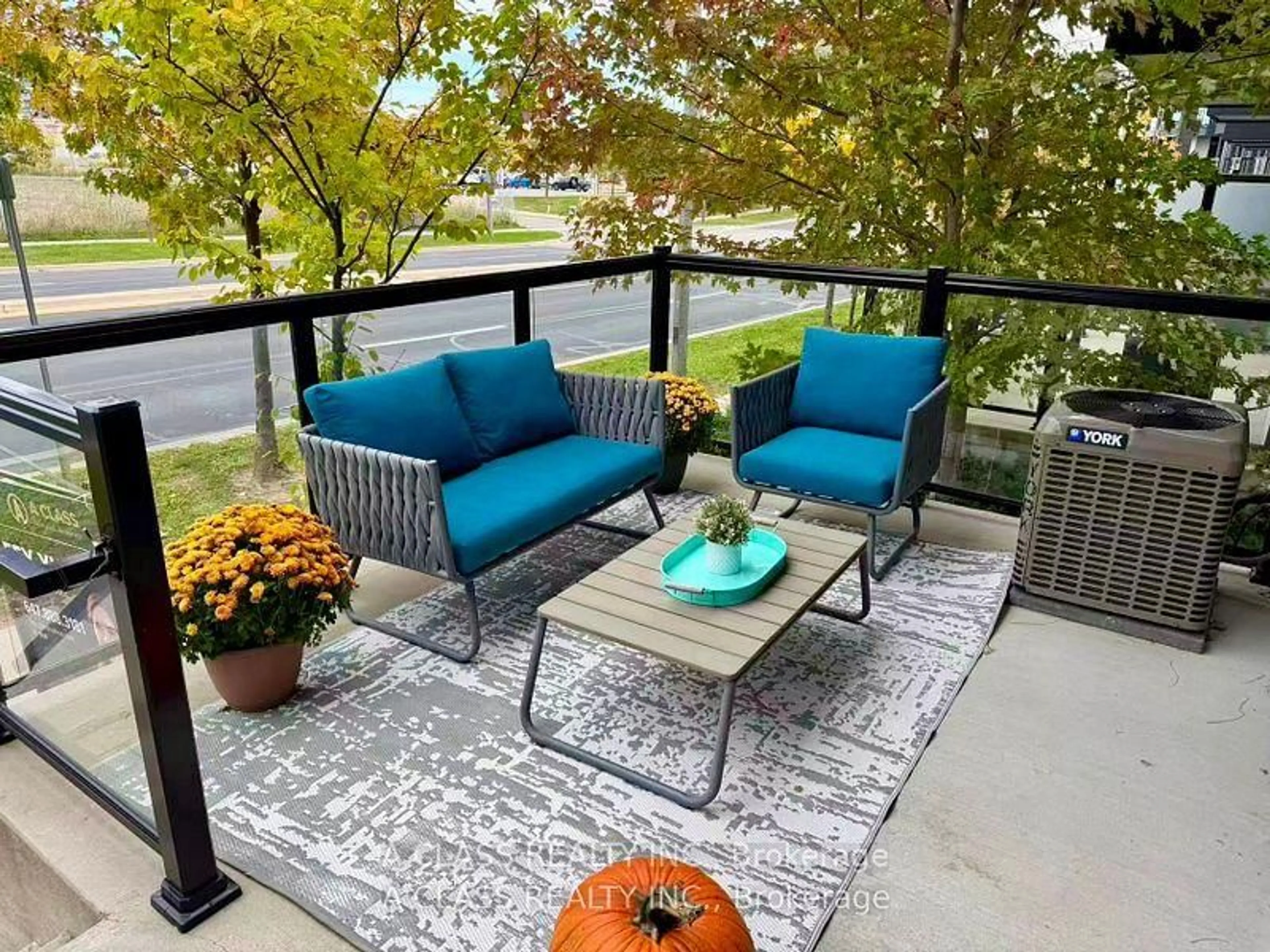 Patio, water/lake/river/ocean view for 1669 Bur Oak Ave, Markham Ontario L6E 0V2