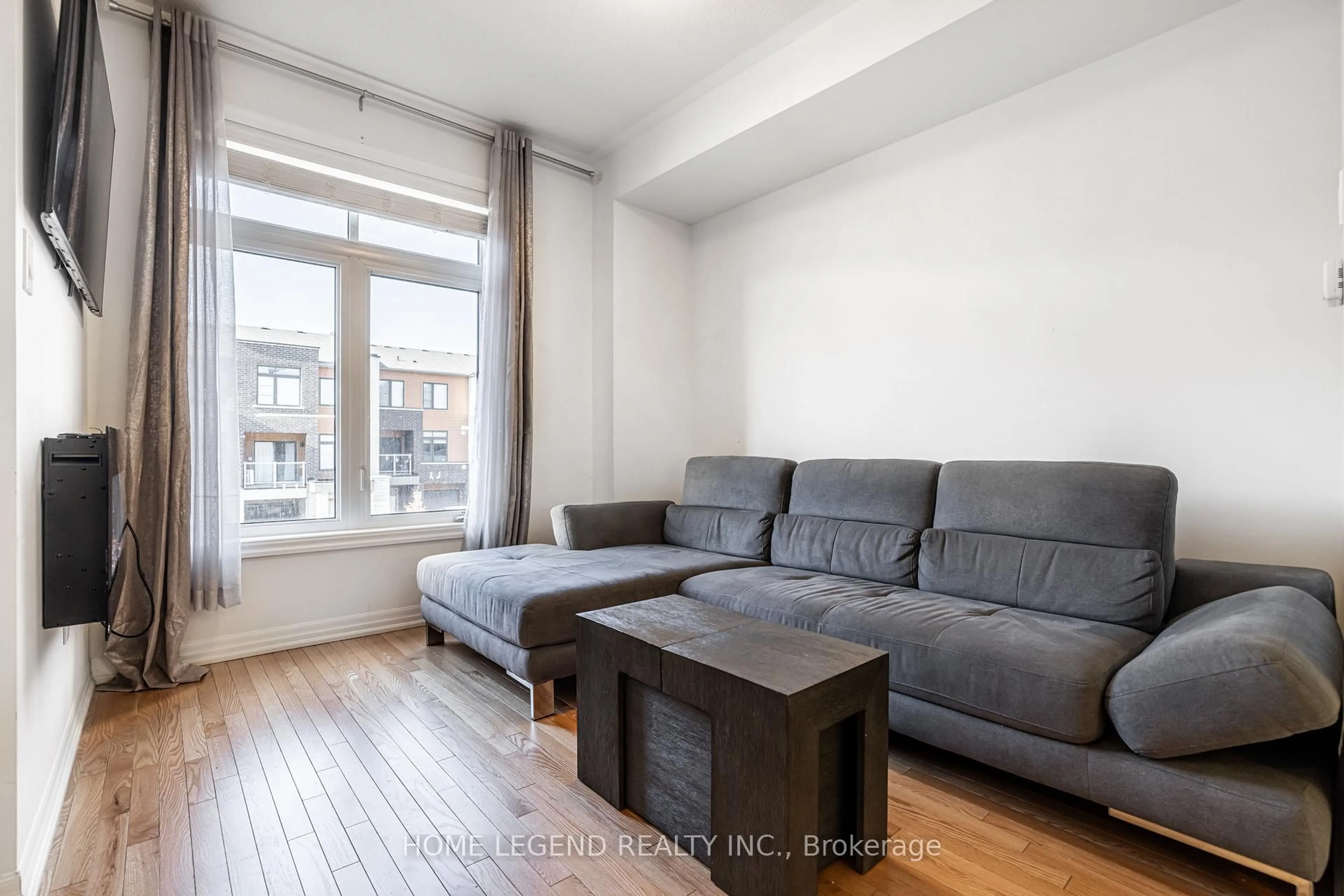 Living room with furniture, unknown for 123 Bravo Lane, Newmarket Ontario L3X 0L2