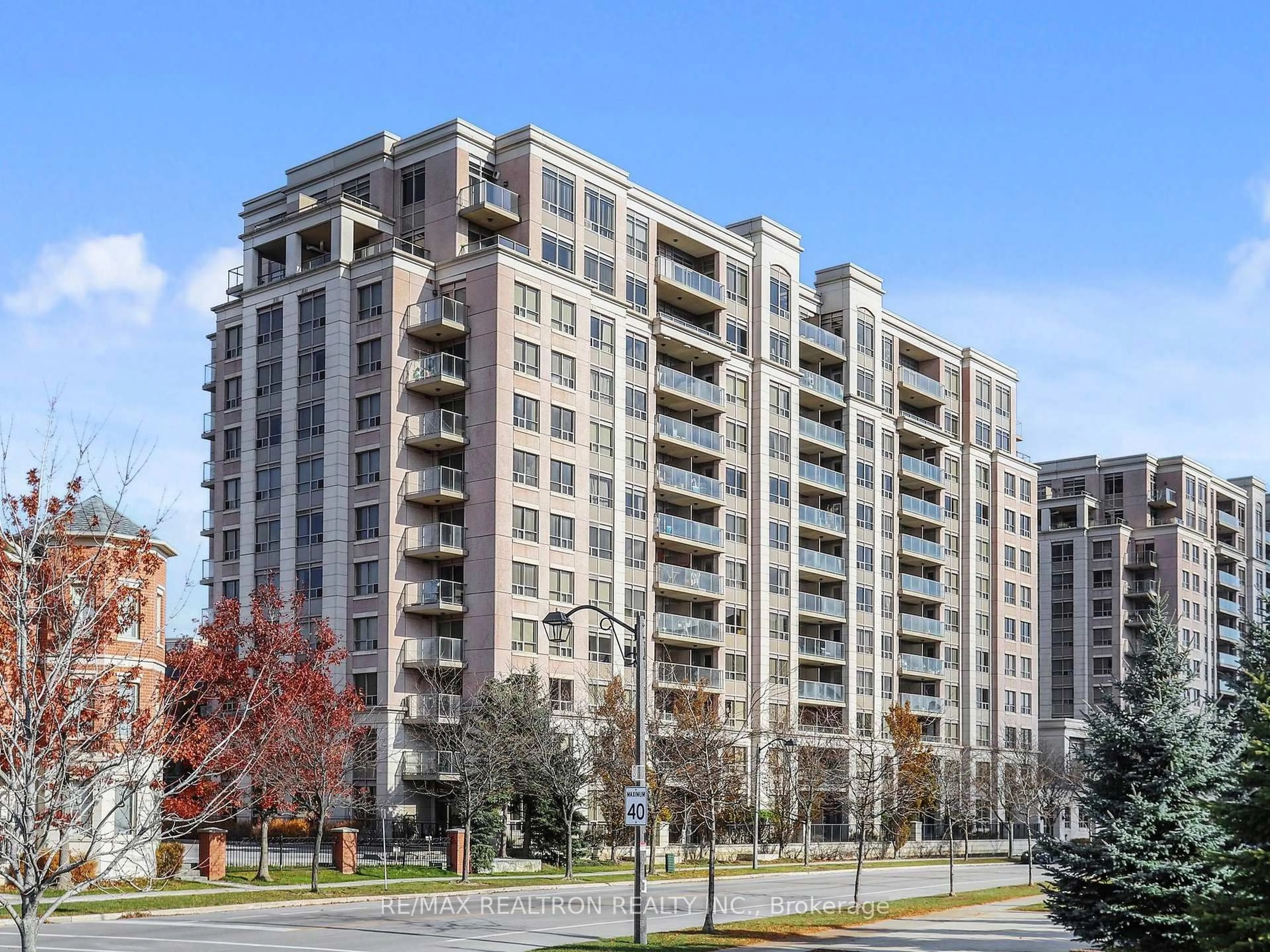 Unknown for 37 Galleria Pkwy #306, Markham Ontario L3T 0A5