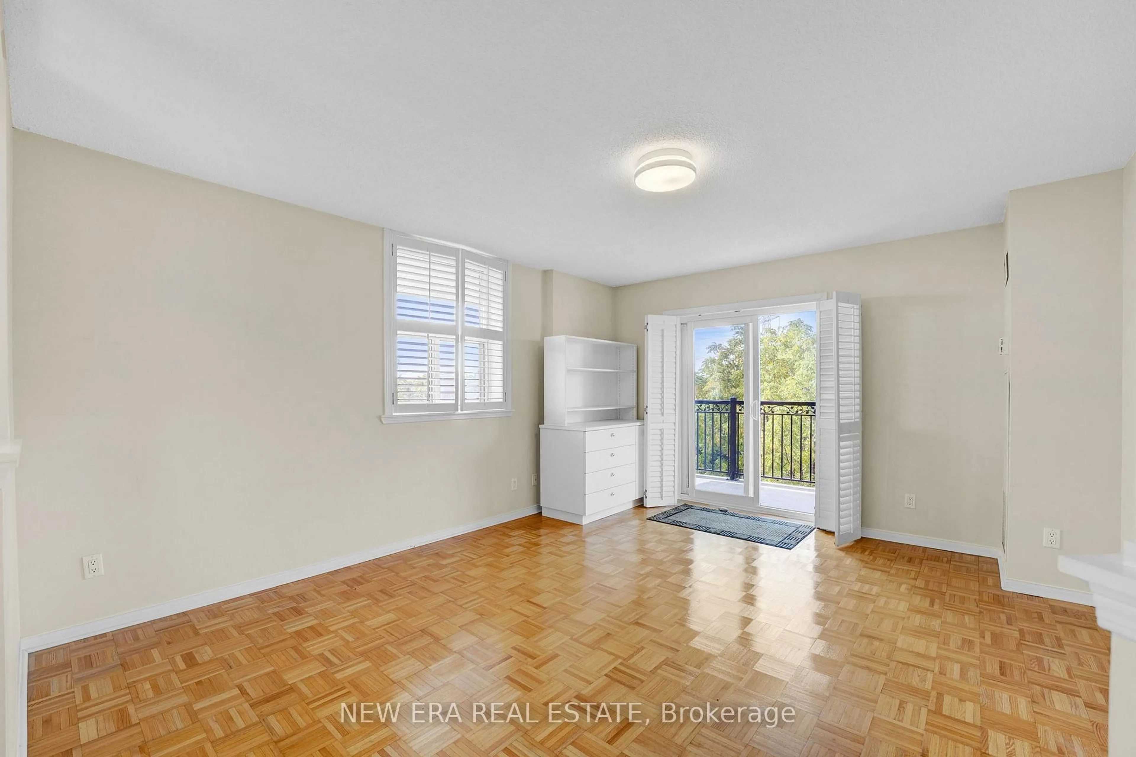 A pic of a room for 7373 Martin Grove Rd #522, Vaughan Ontario L4L 9K1