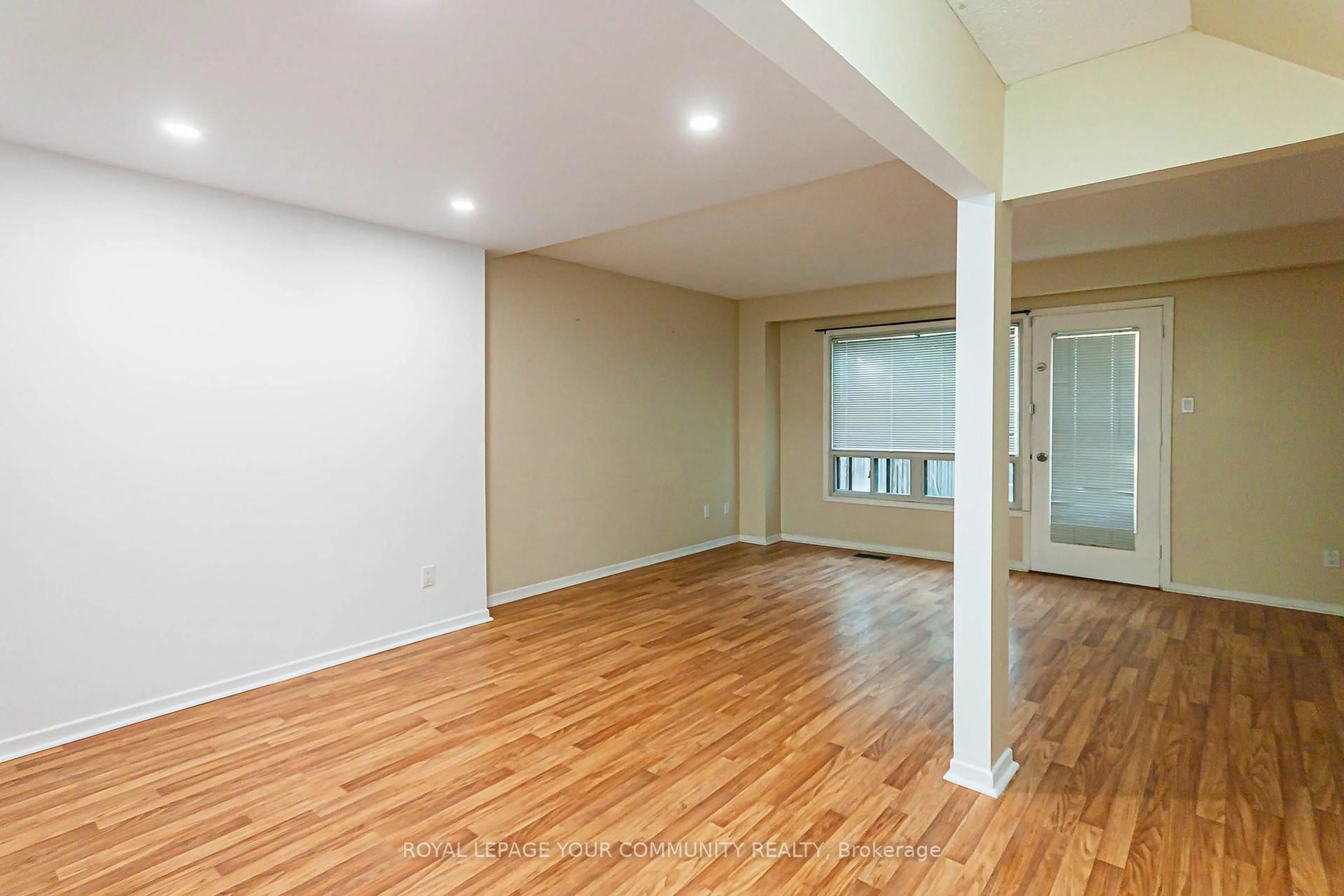 A pic of a room for 189 Springhead Gdns #22, Richmond Hill Ontario L4C 5C7