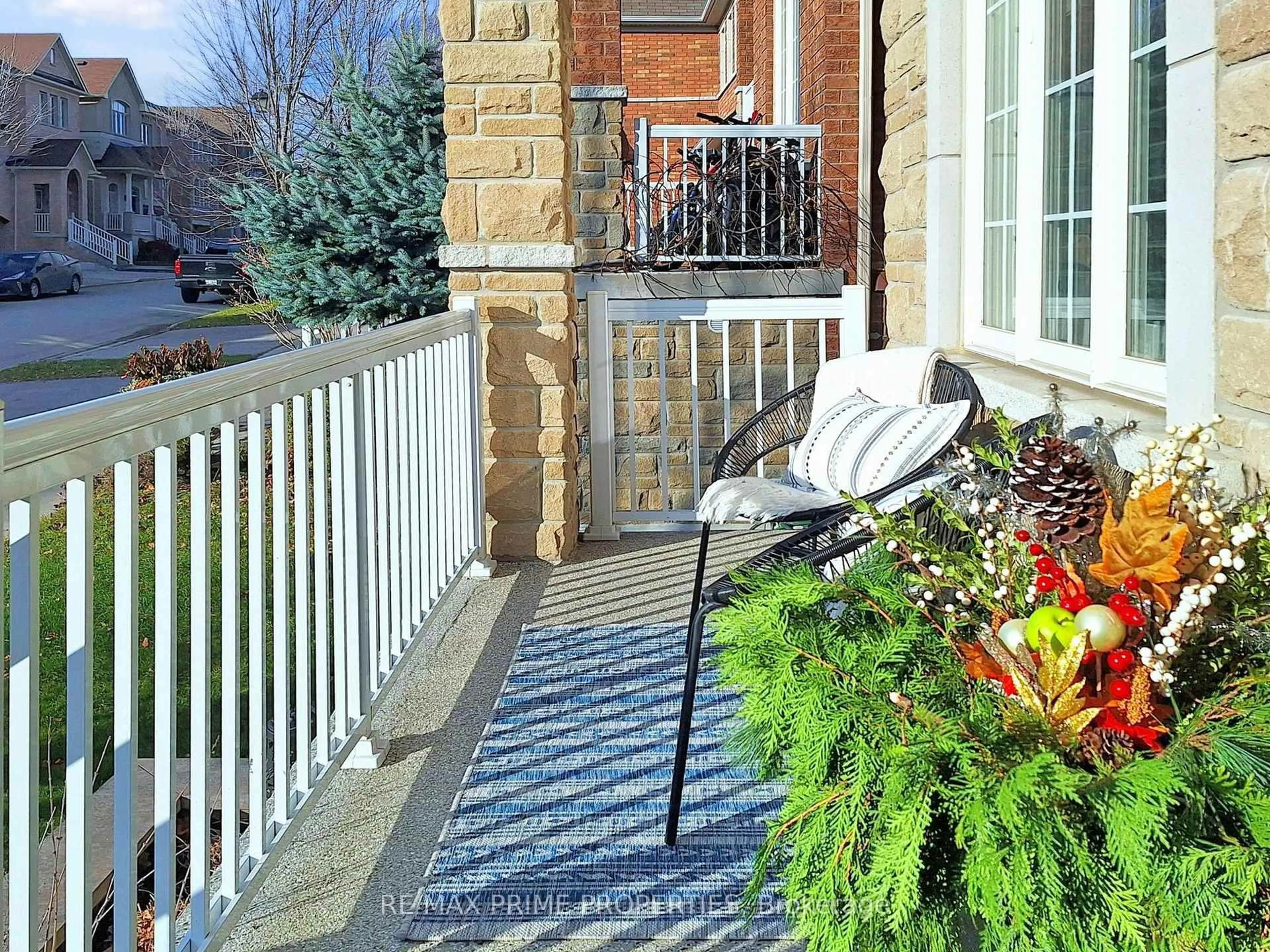 Unknown for 71 Everett St, Markham Ontario L6E 0L3