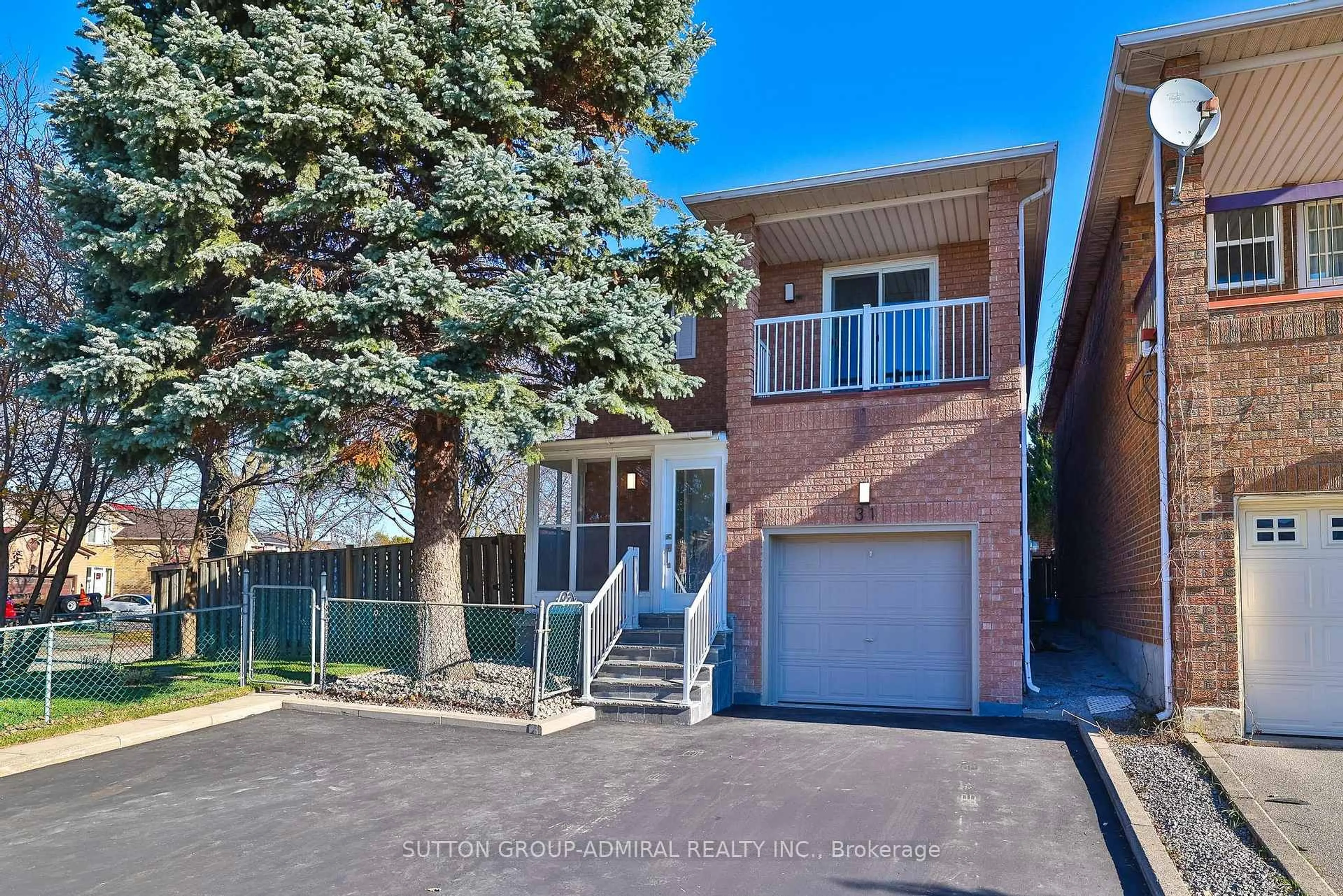 Home with brick exterior material, street for 31 Whitney Pl, Vaughan Ontario L4J 6V9