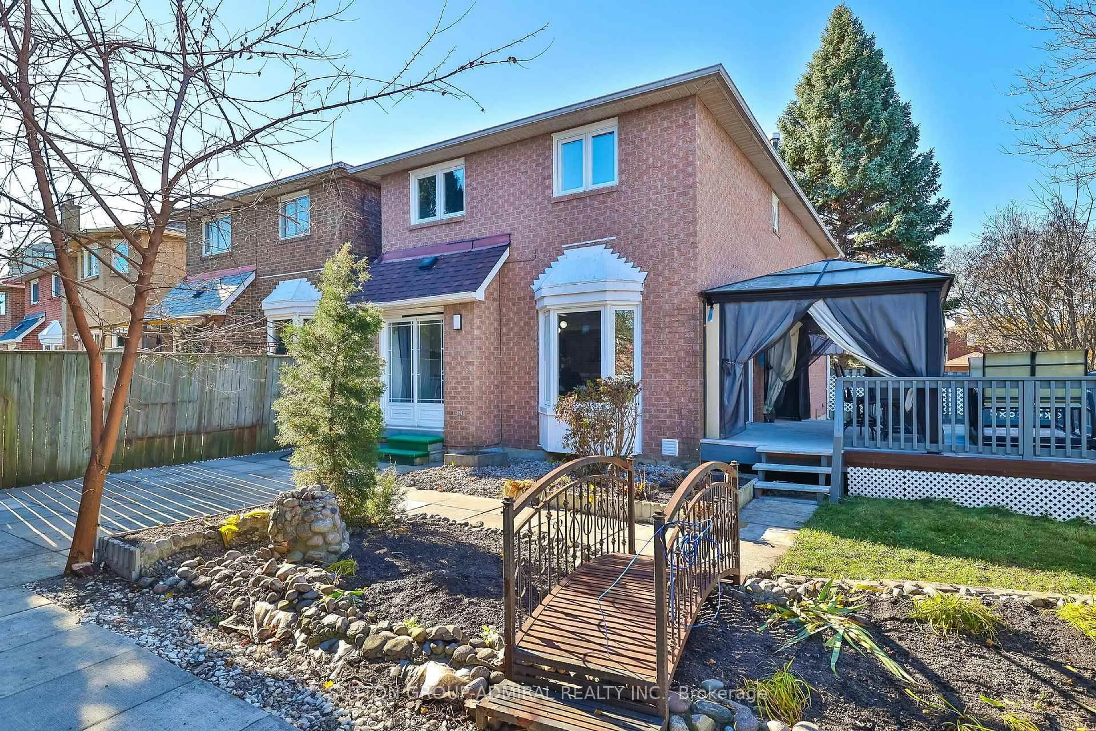 Home with brick exterior material, street for 31 Whitney Pl, Vaughan Ontario L4J 6V9