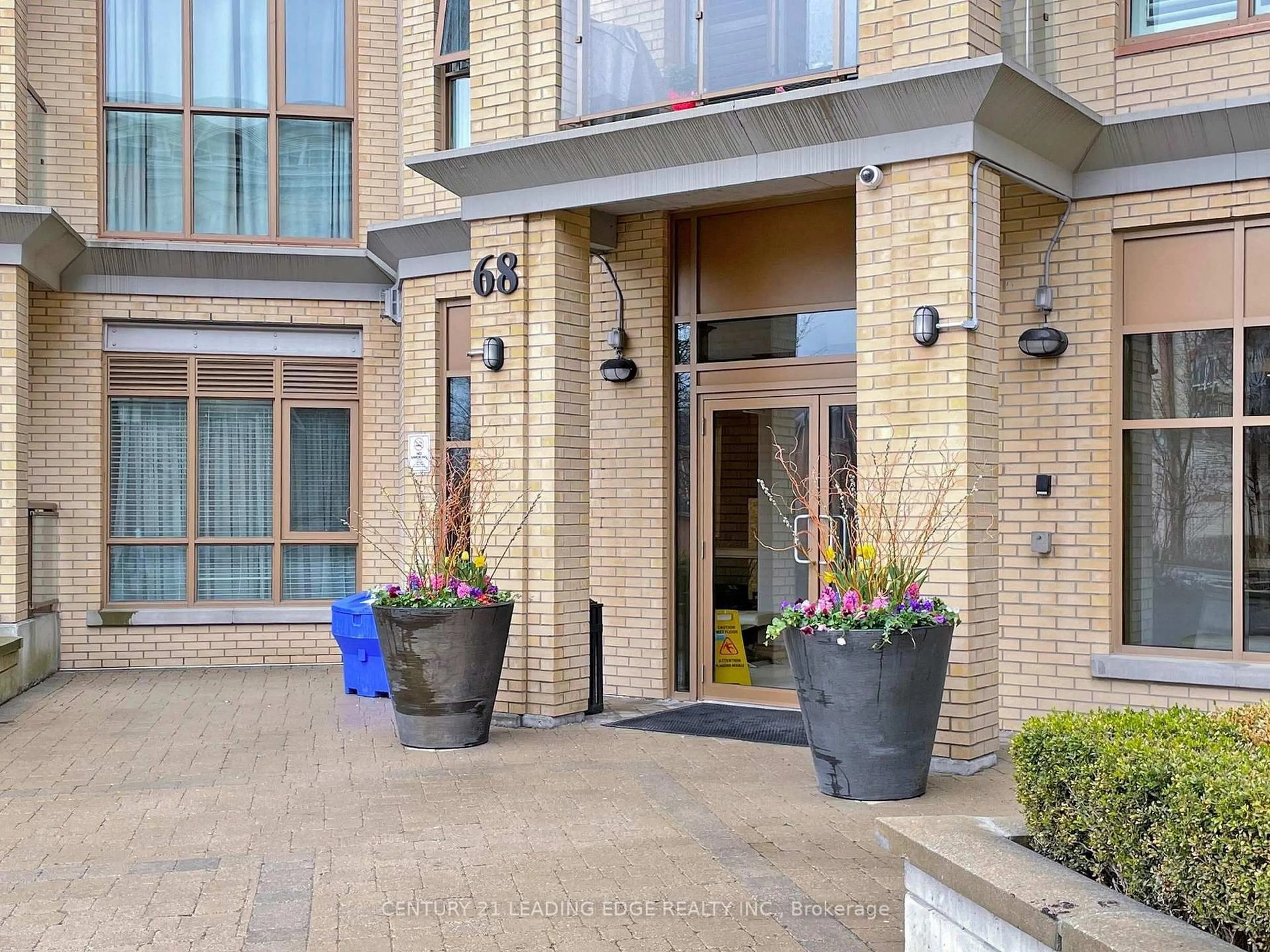 Unknown for 68 Main St #232, Markham Ontario L3P 0N5