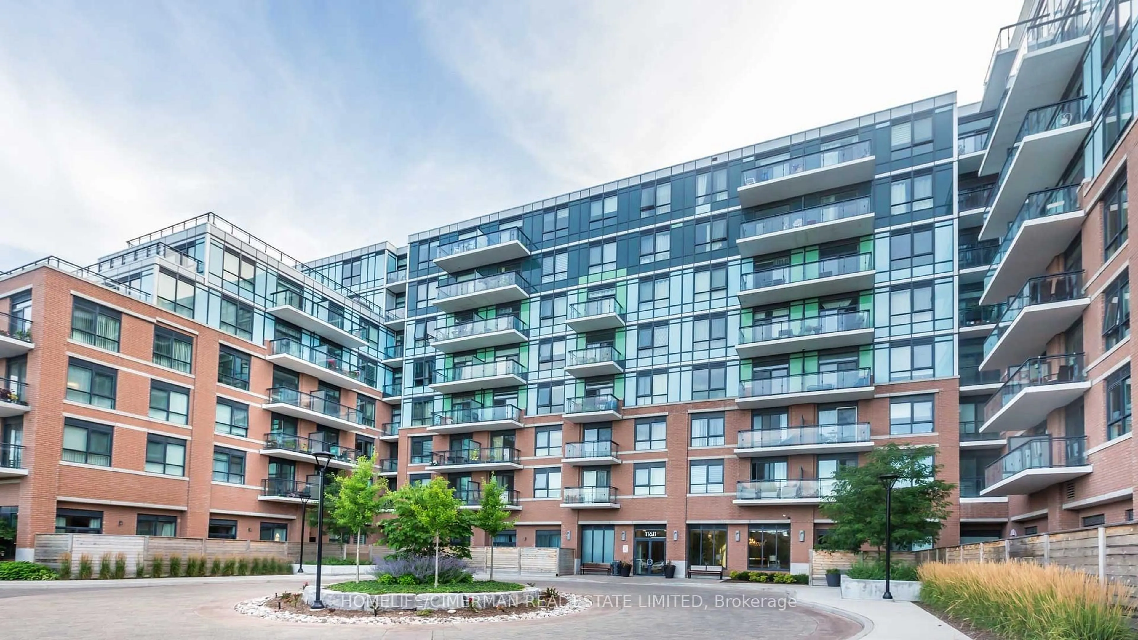 Patio, unknown for 11611 Yonge St #613, Richmond Hill Ontario L4E 1G2