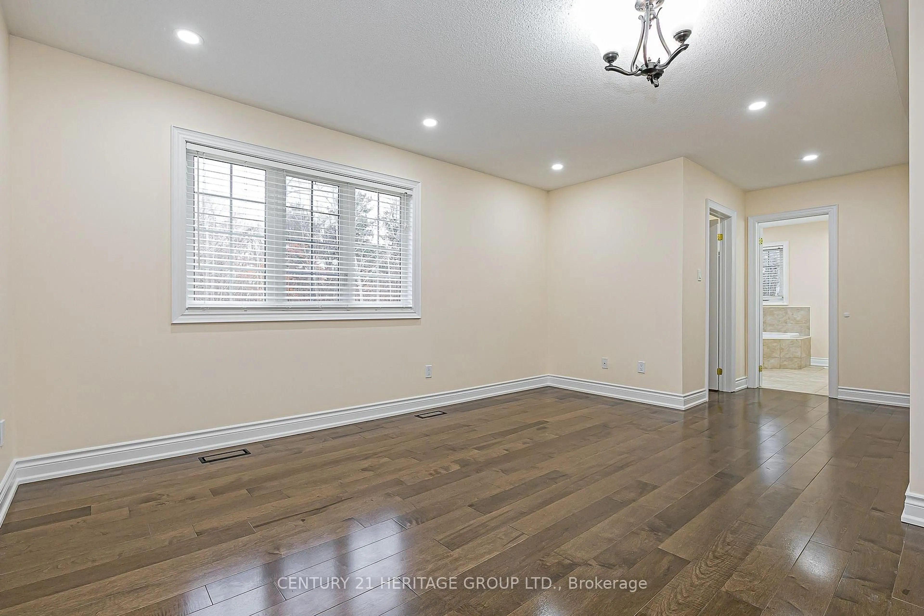 A pic of a room for 20 Trish Dr, Richmond Hill Ontario L4E 5C5