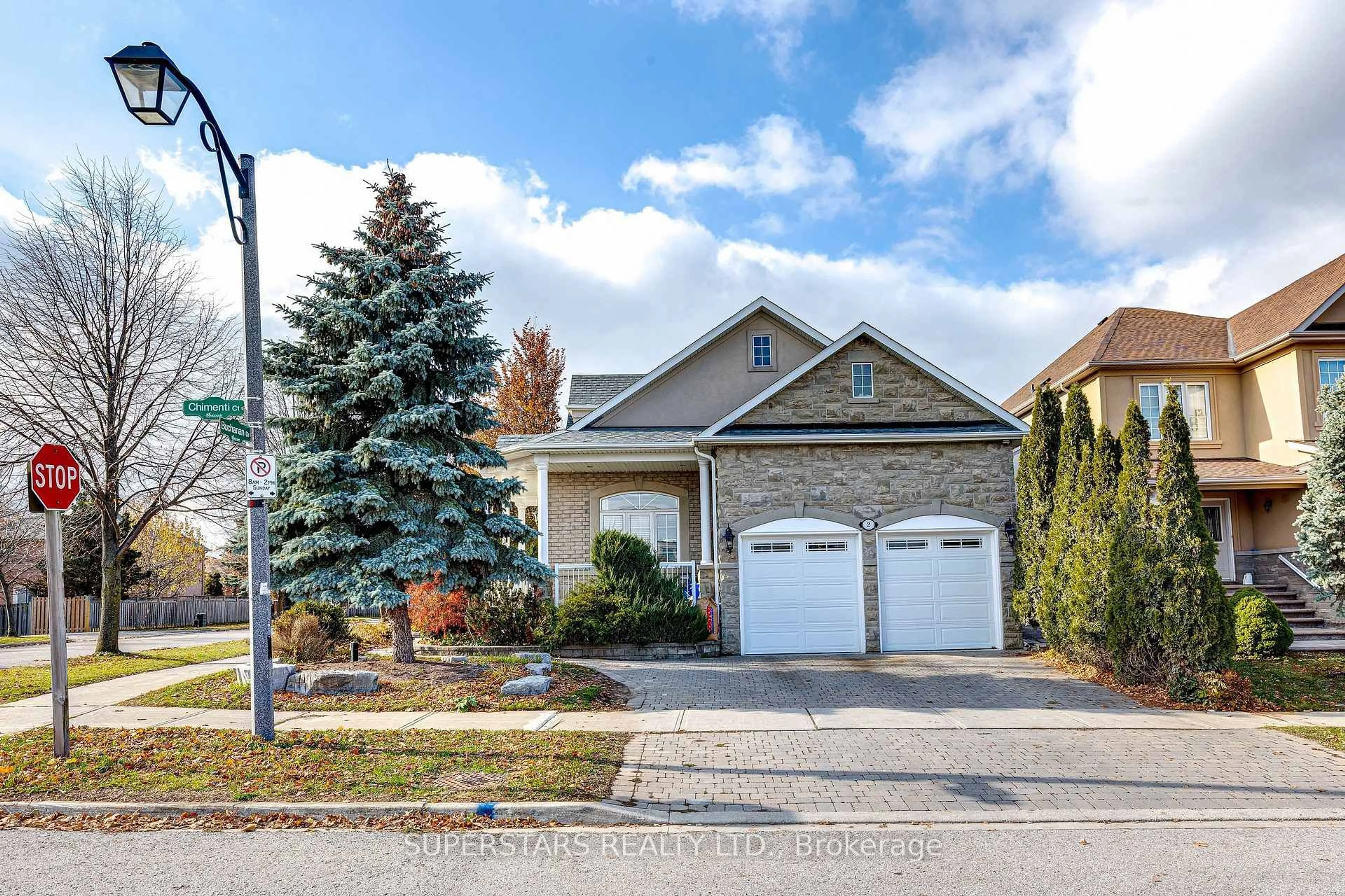 Home with vinyl exterior material, street for 2 Chimenti Crt, Markham Ontario L3R 9P9