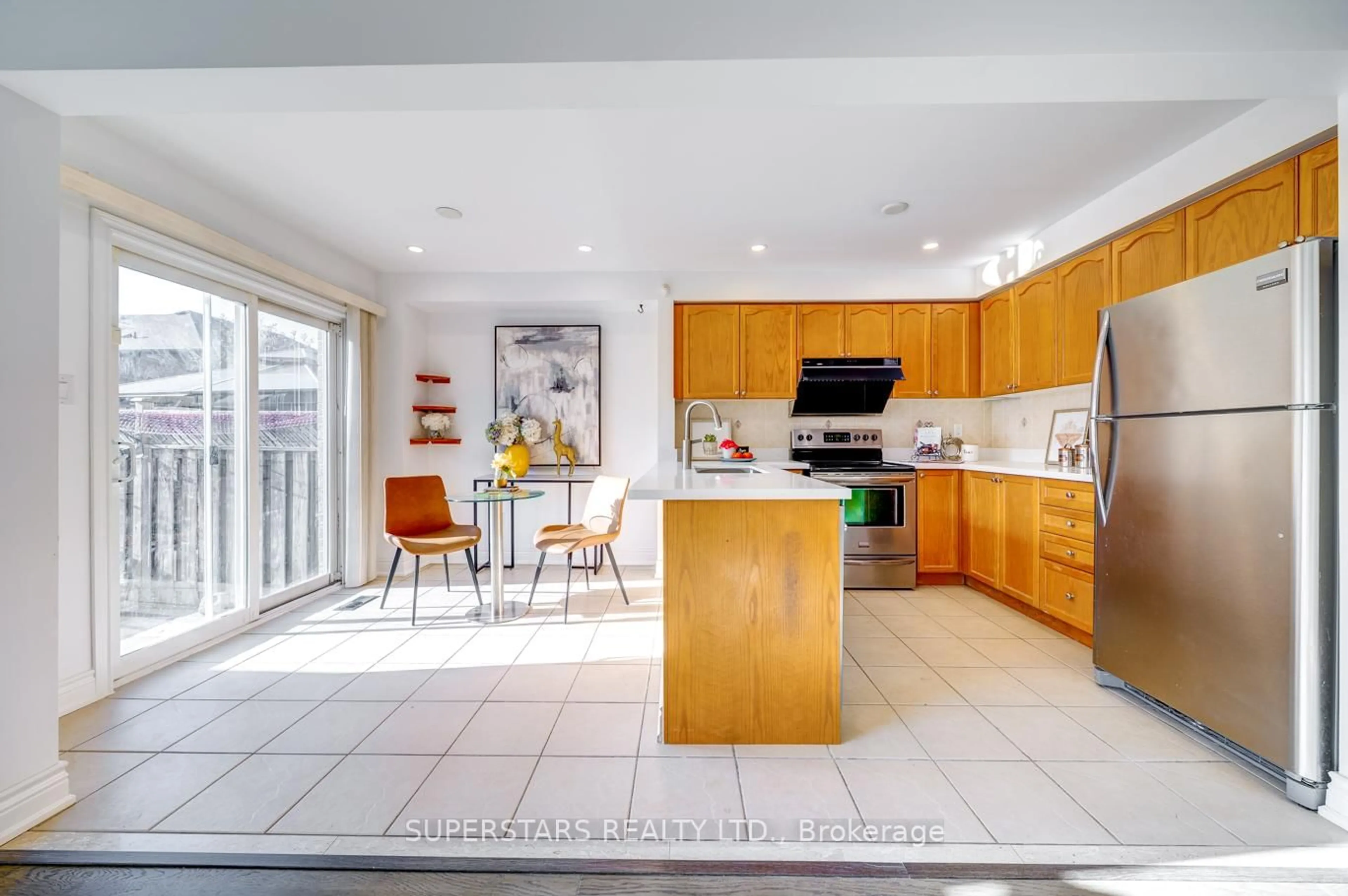 Open concept kitchen, ceramic/tile floor for 115 Edward Jeffreys Ave, Markham Ontario L6E 1W1