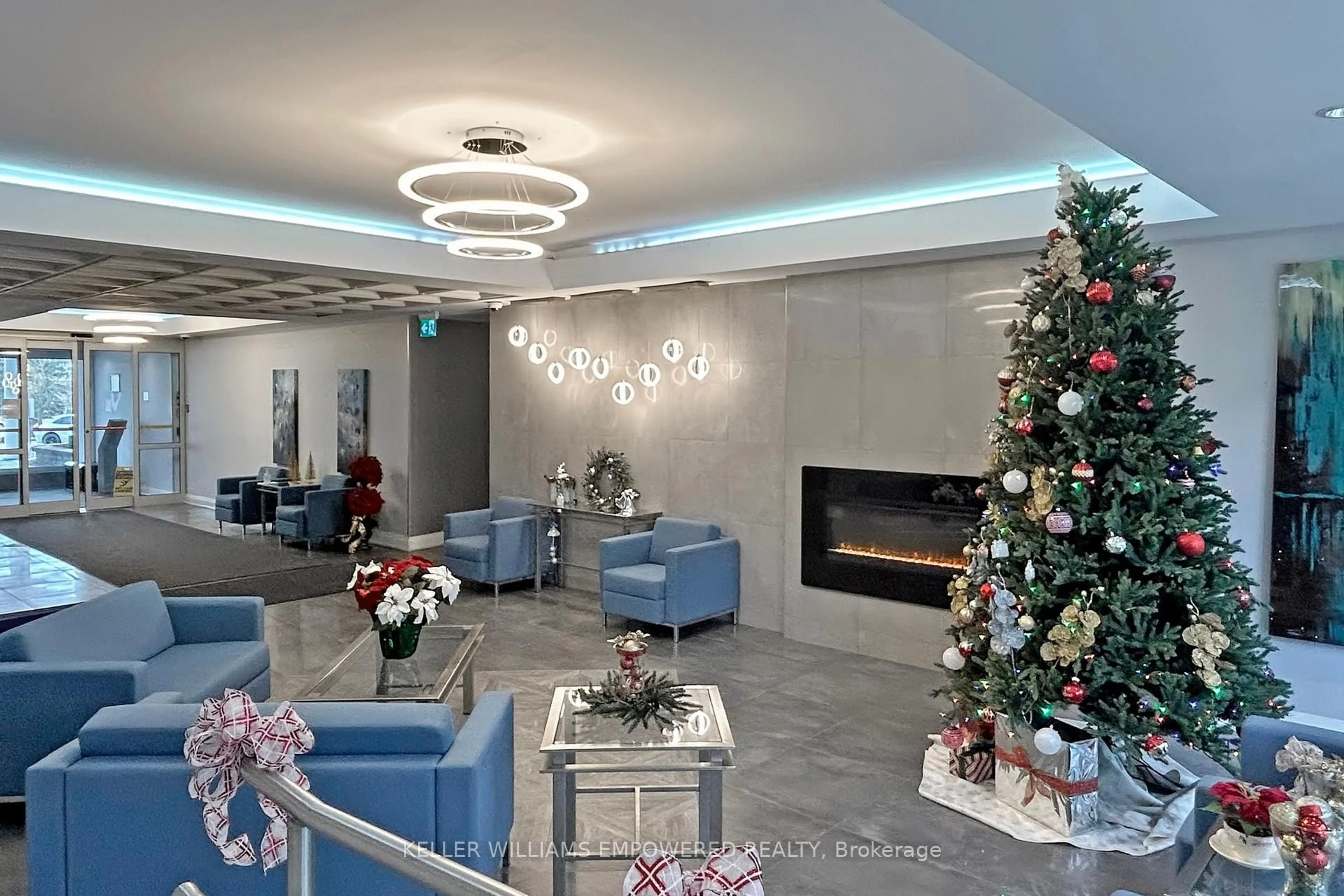 Lobby for 20 Harding Blvd #707, Richmond Hill Ontario L4C 9S4