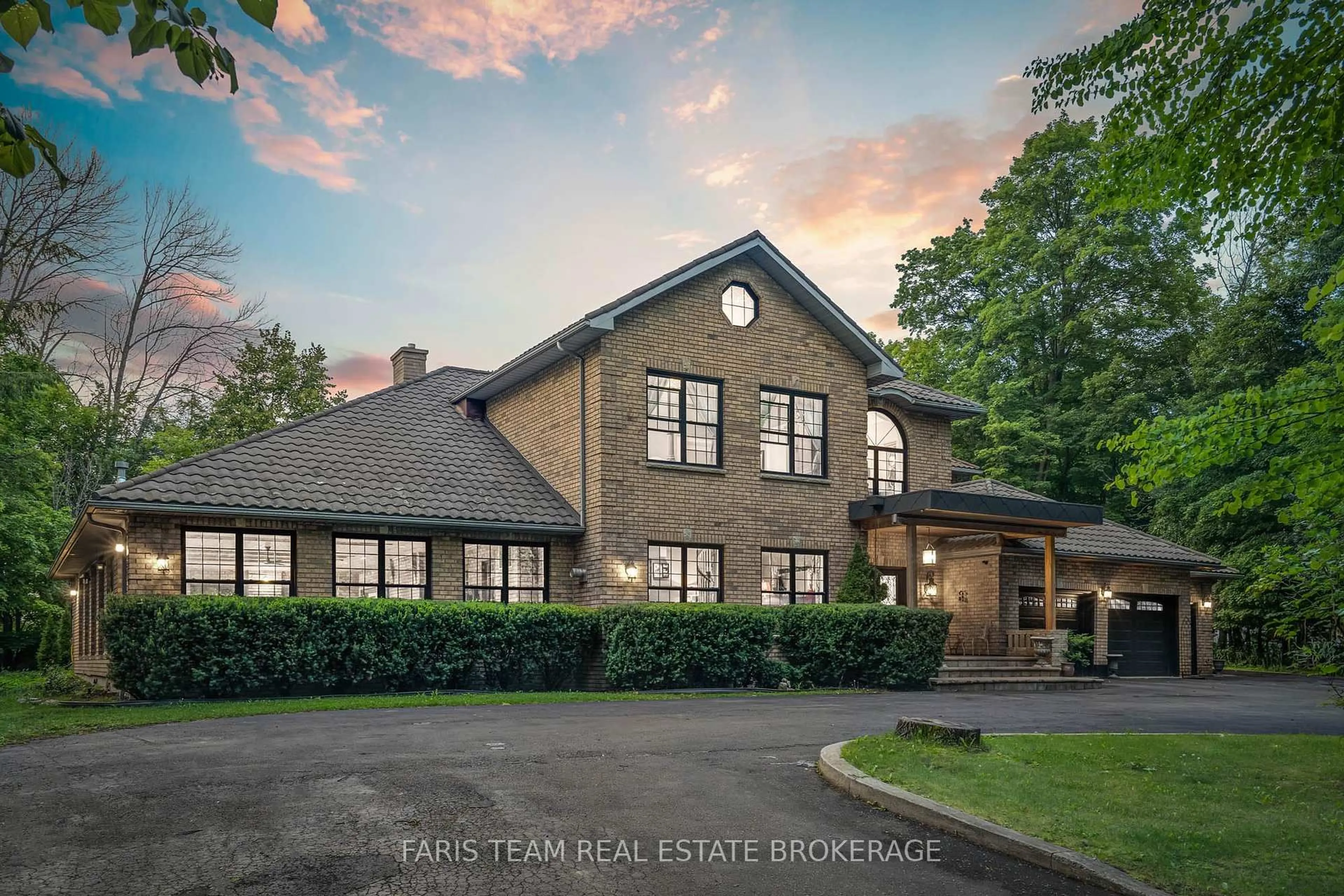 Unknown for 1826 Quantz Cres, Innisfil Ontario L9S 1X2