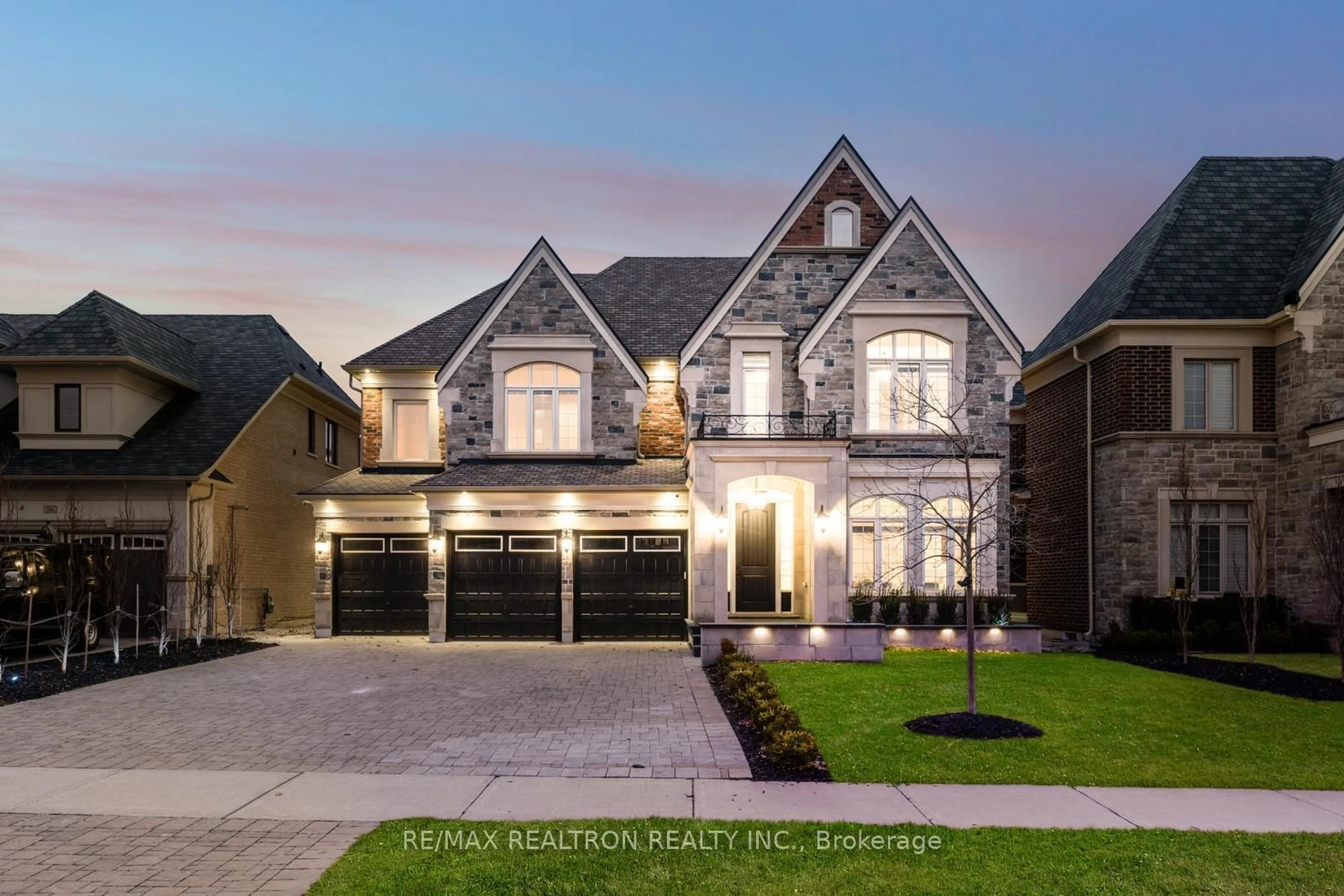 Home with brick exterior material, street for 62 Endless Circ, Vaughan Ontario L4H 4N6