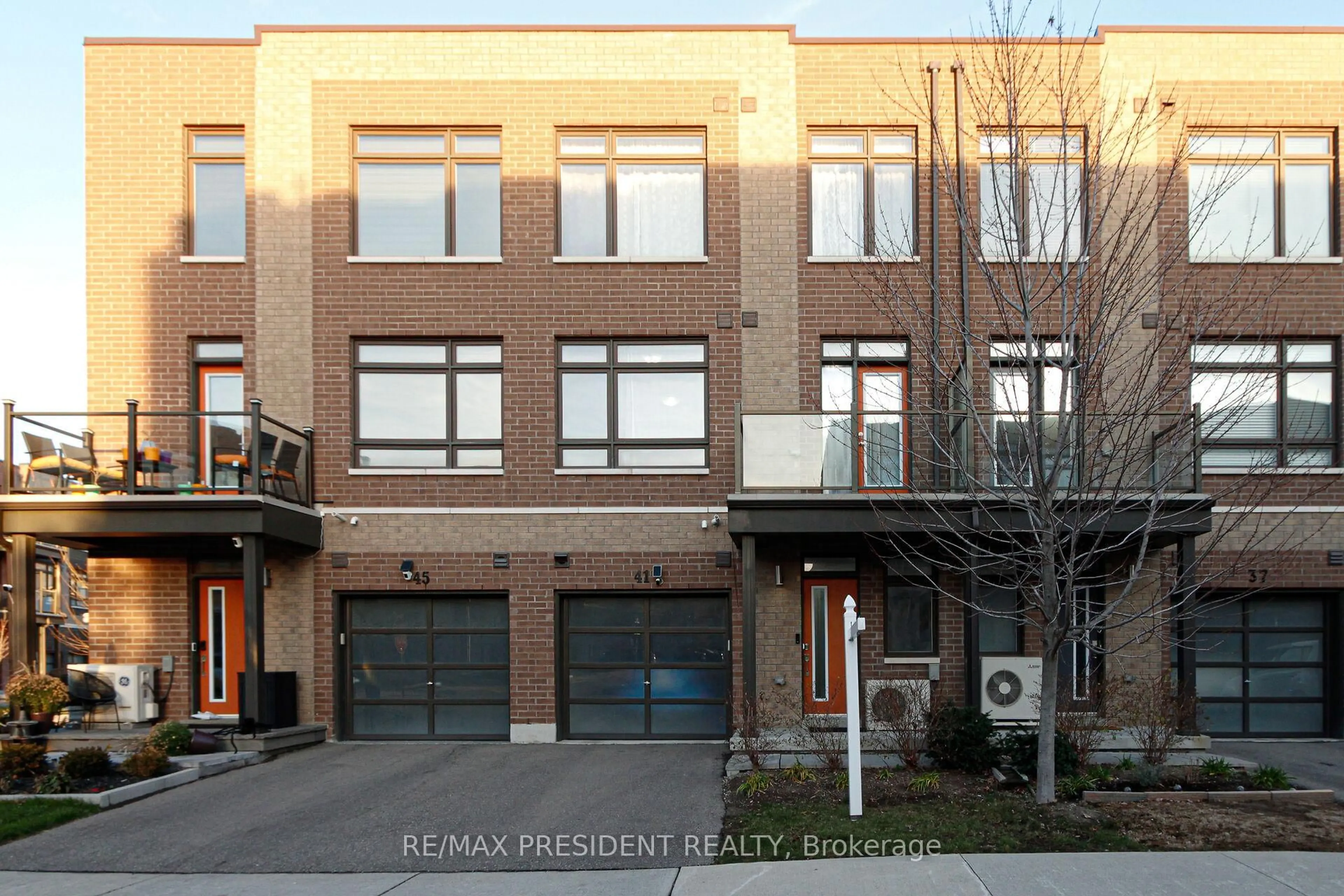 Home with brick exterior material, street for 41 Hearne St, Vaughan Ontario L4L 0L9