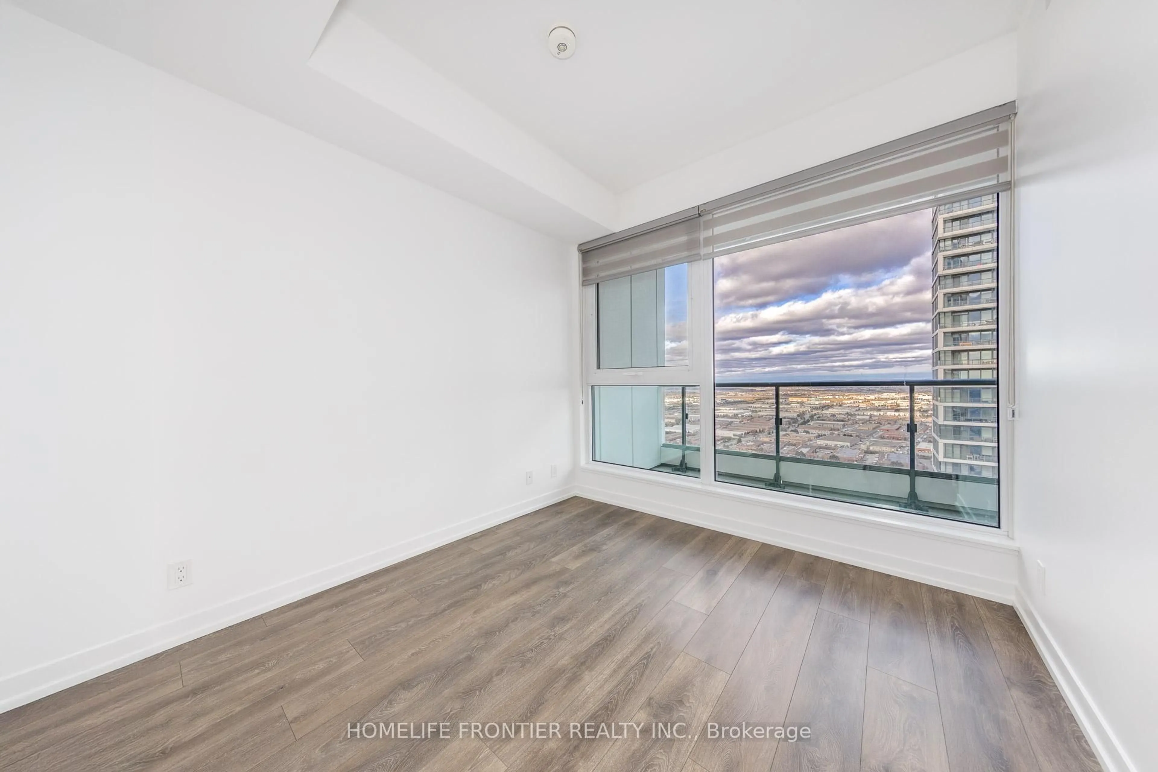 A pic of a room for 5 Buttermill Ave #5001, Vaughan Ontario L4K 0J5