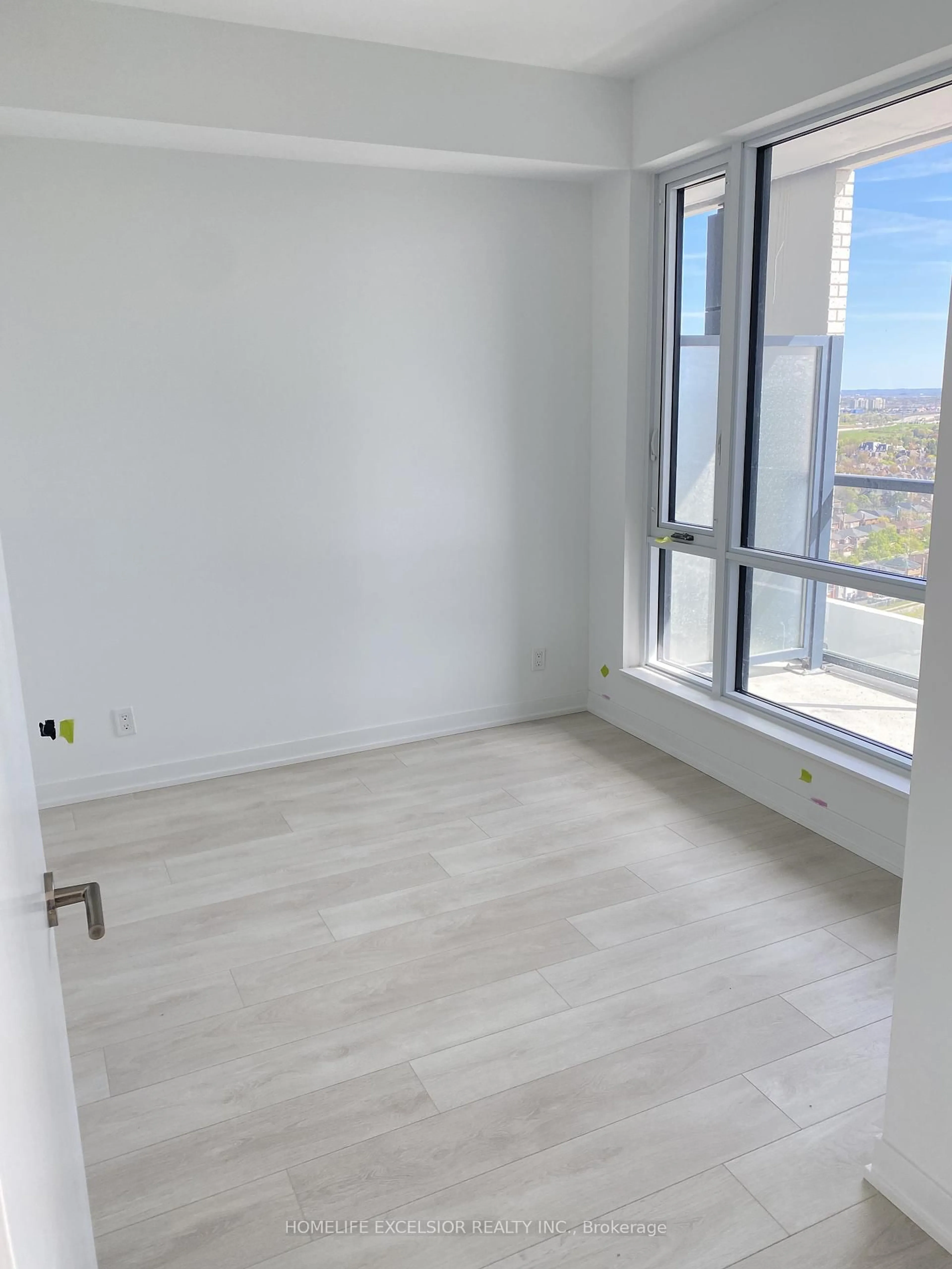 A pic of a room for 7950 Bathurst St #B-2305, Vaughan Ontario L4J 0L4