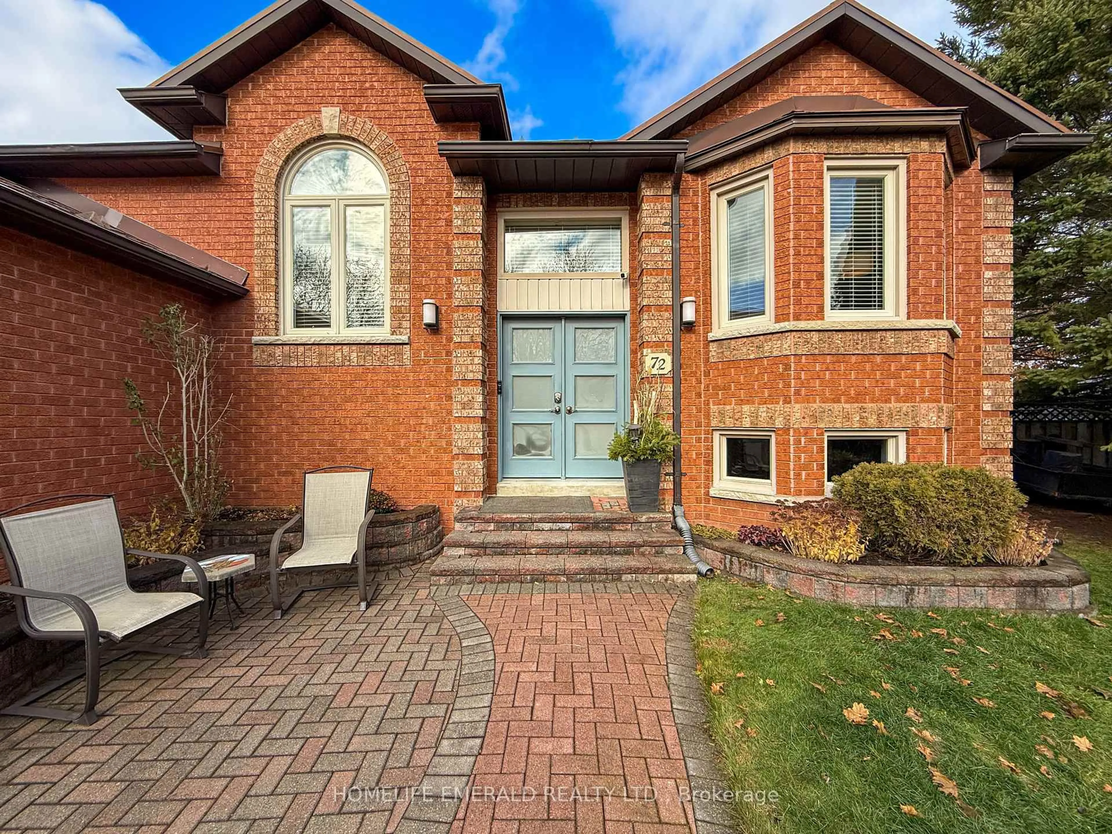 Home with brick exterior material, street for 72 Darren Dr, Essa Ontario L0M 1B3