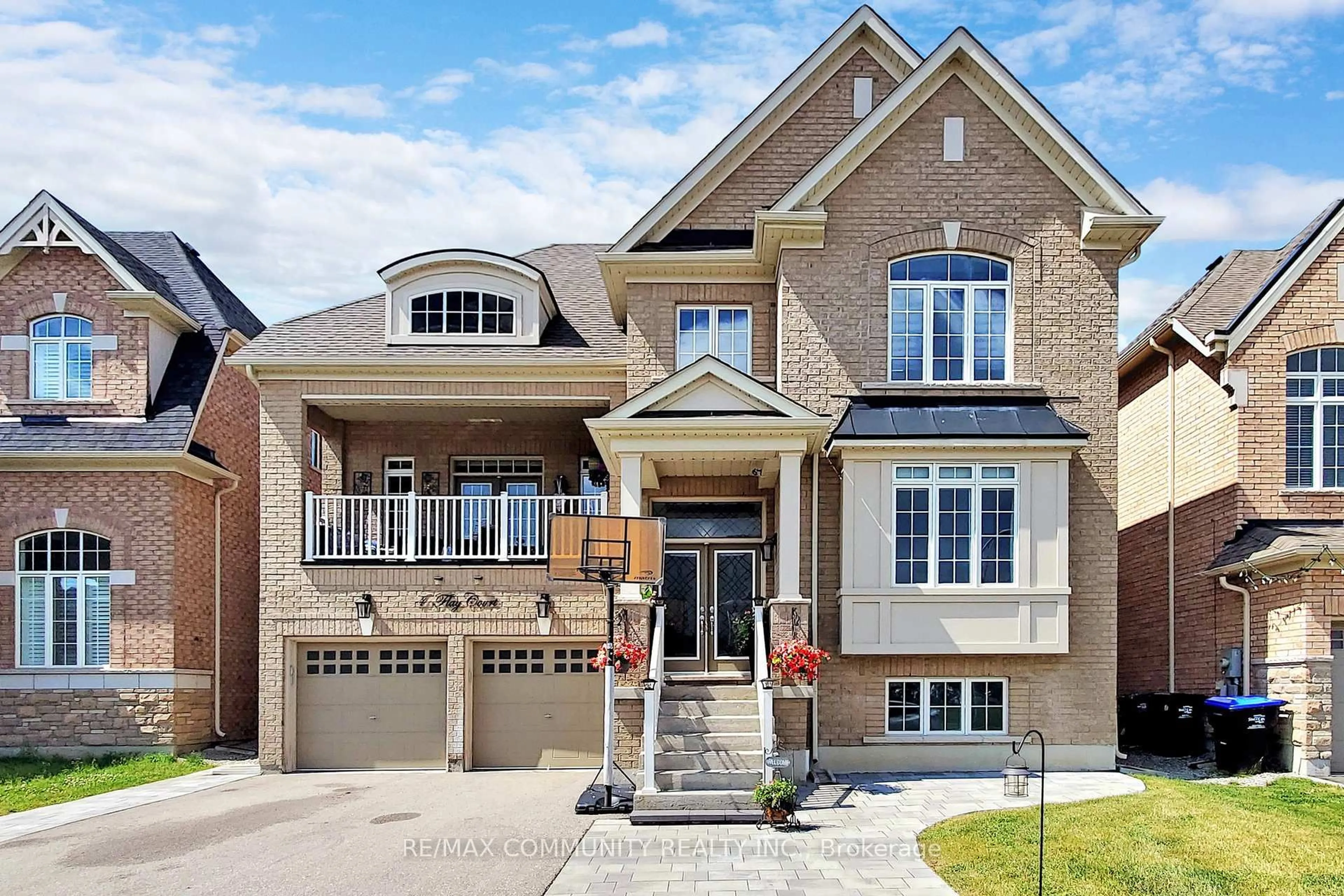 Home with brick exterior material, street for 4 Flay Crt, Innisfil Ontario L0L 1L0