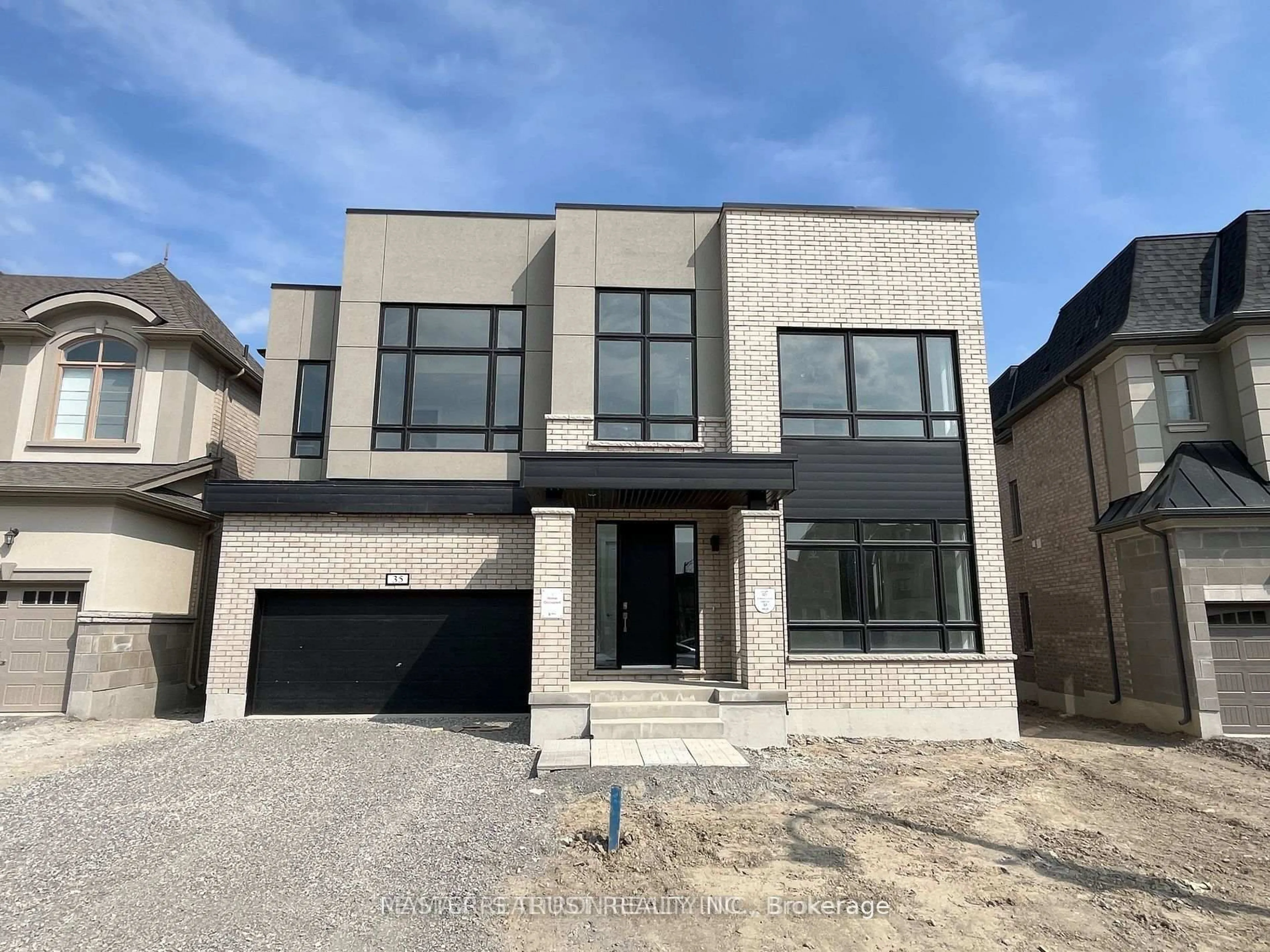 Home with brick exterior material, street for 35 Meizhou Ave, Markham Ontario L6C 3M8