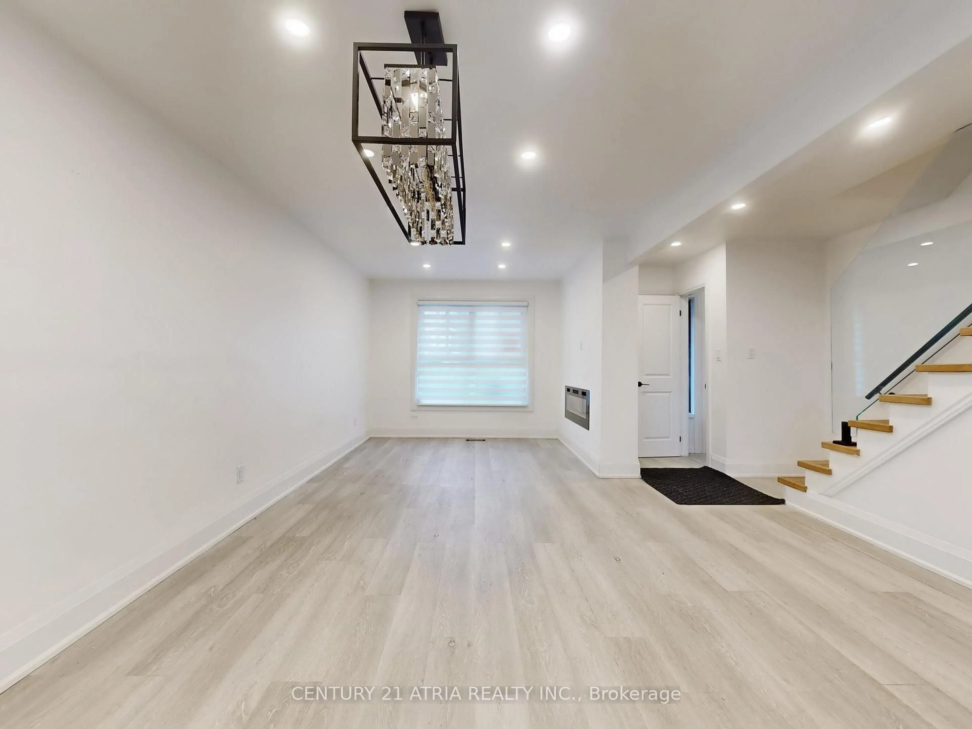 Unknown for 189 Springhead gardens #9, Richmond Hill Ontario L4C 5C7