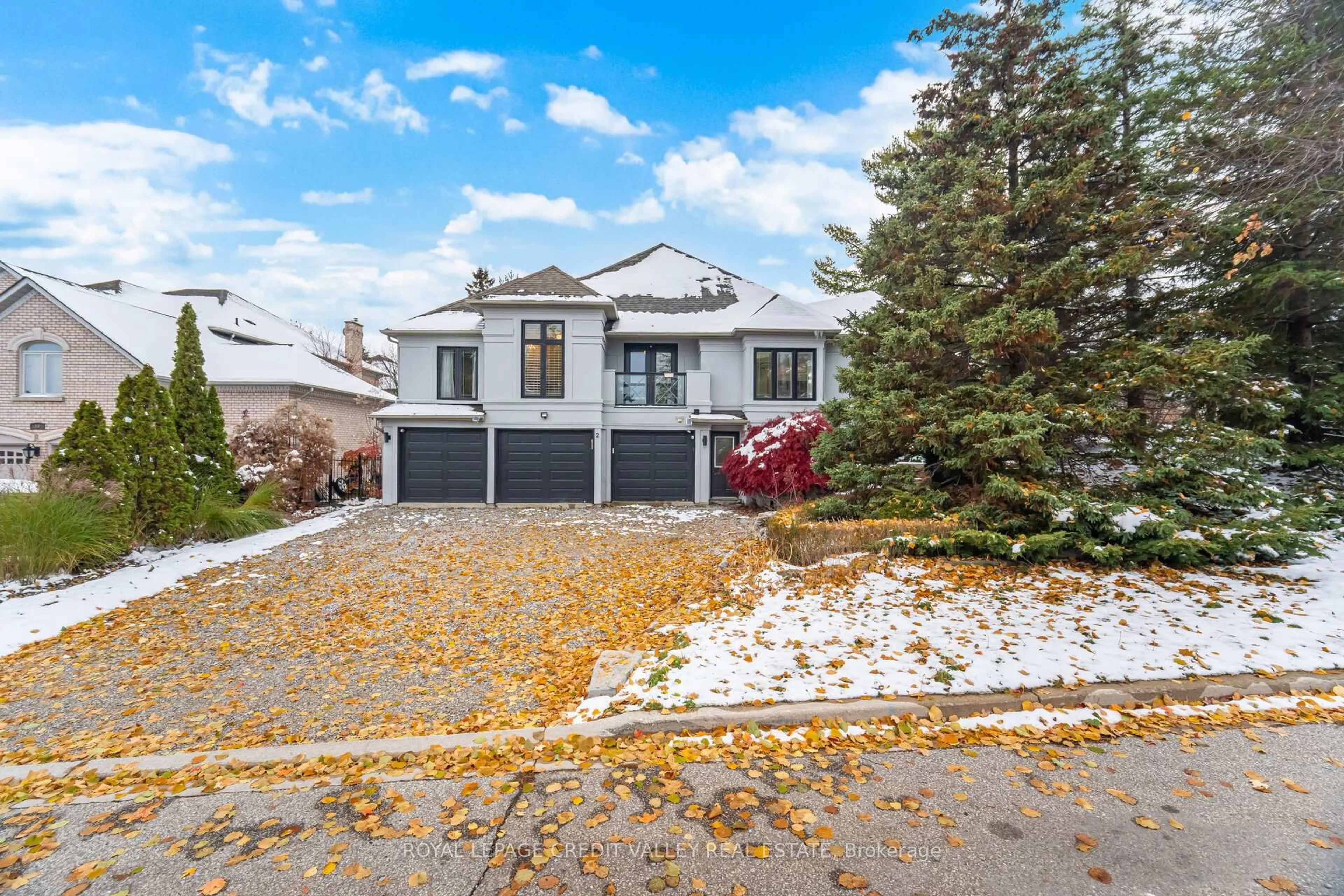 Unknown for 2 Huntingwood Crt, Vaughan Ontario L4H 1A7