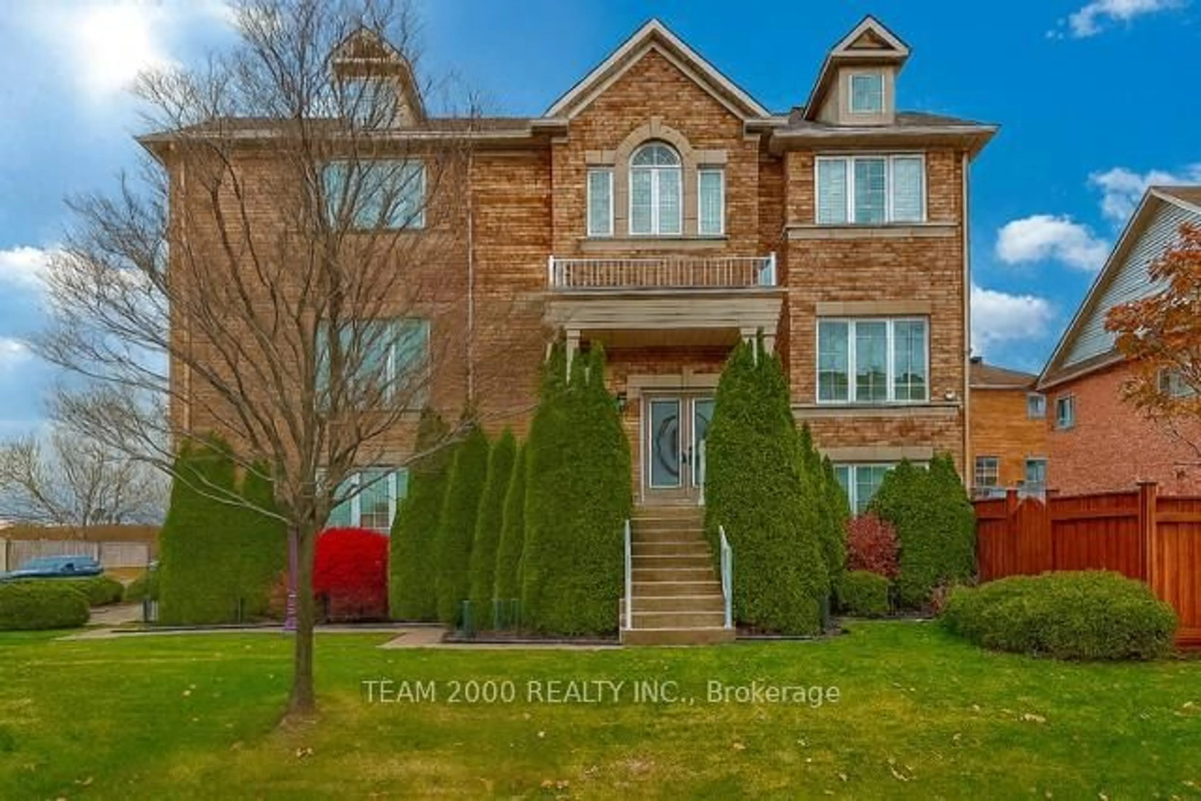 Home with brick exterior material, street for 26 La Maria Lane, Vaughan Ontario L6A 3X2