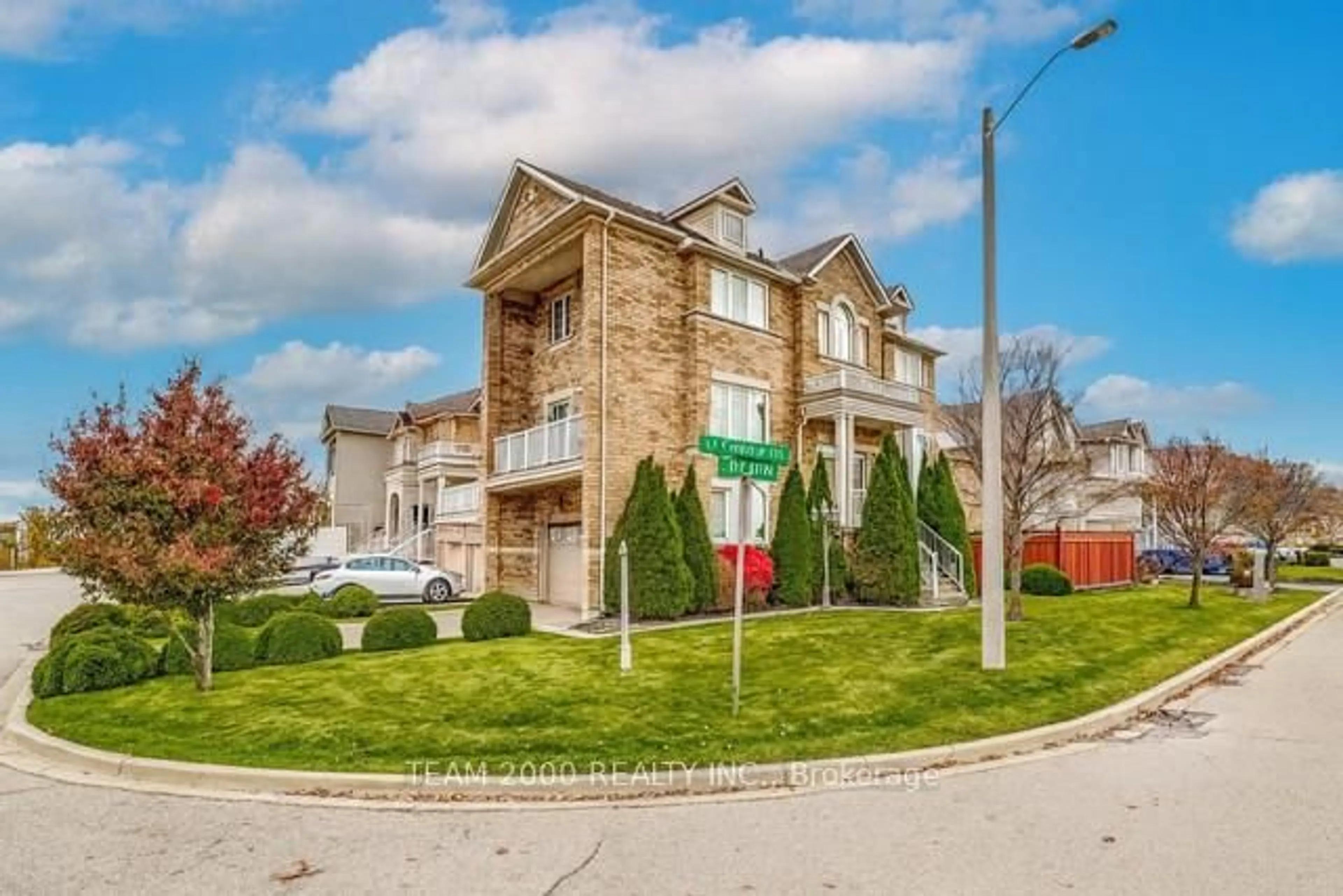 Unknown for 26 La Maria Lane, Vaughan Ontario L6A 3X2