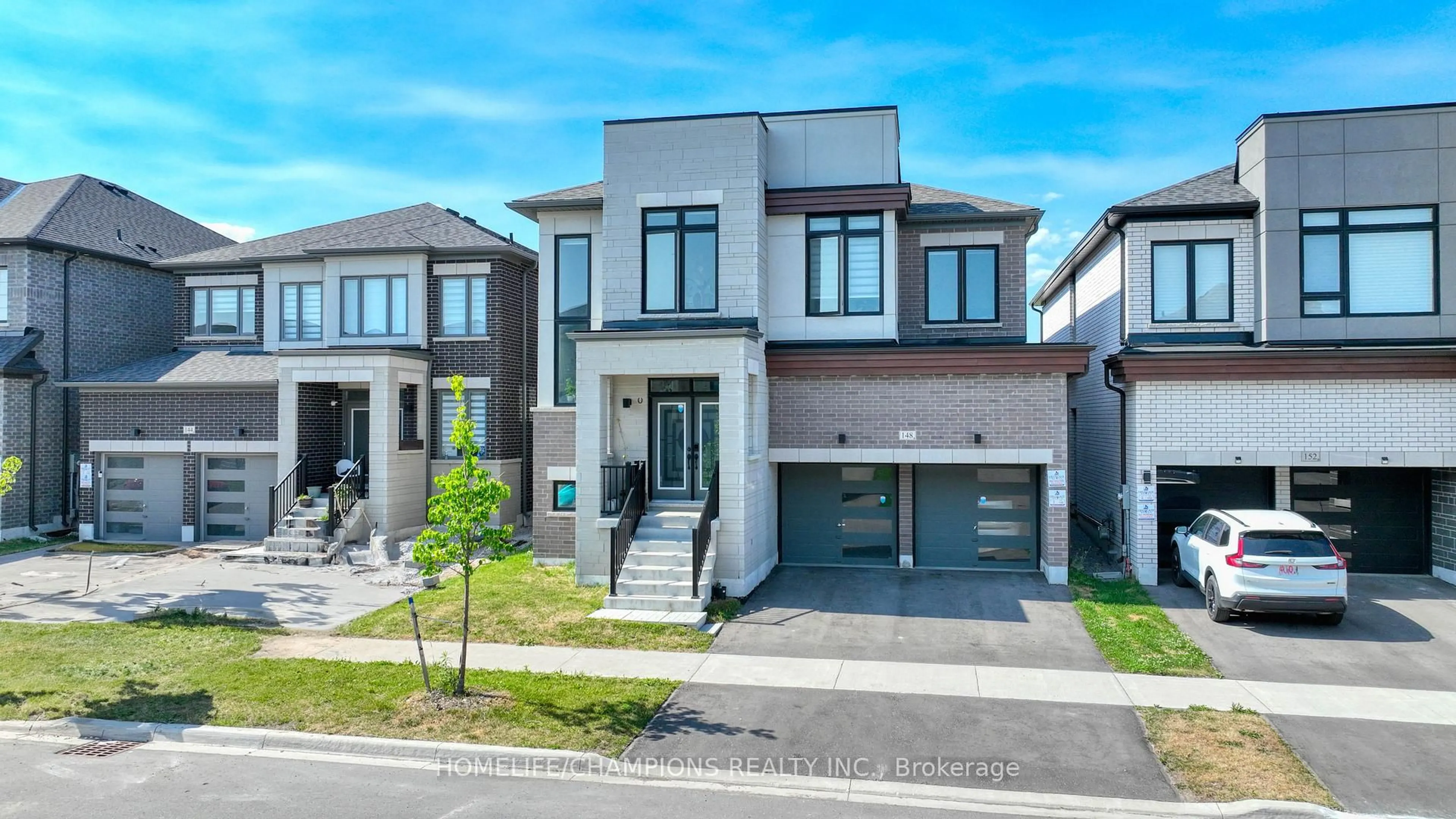 Home with brick exterior material, street for 148 Wesmina Ave, Whitchurch-Stouffville Ontario L4A 4W5