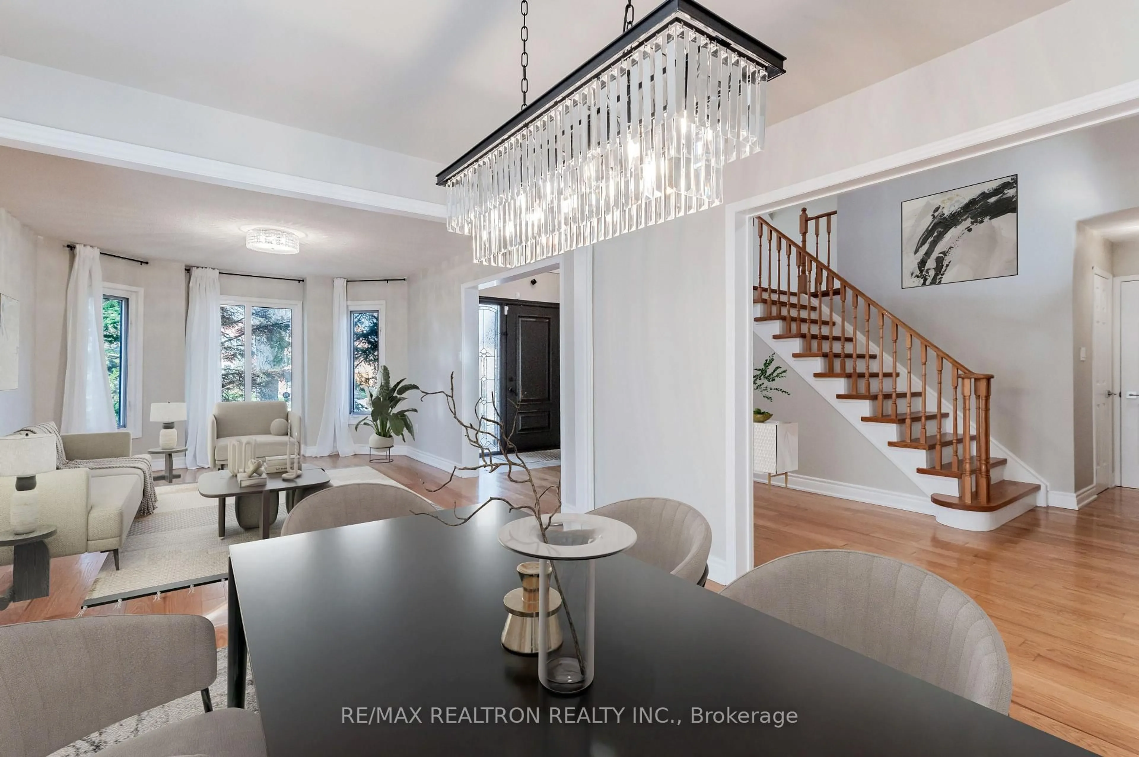 Dining room, unknown for 26 Brantwood Crt, Markham Ontario L3R 8J3