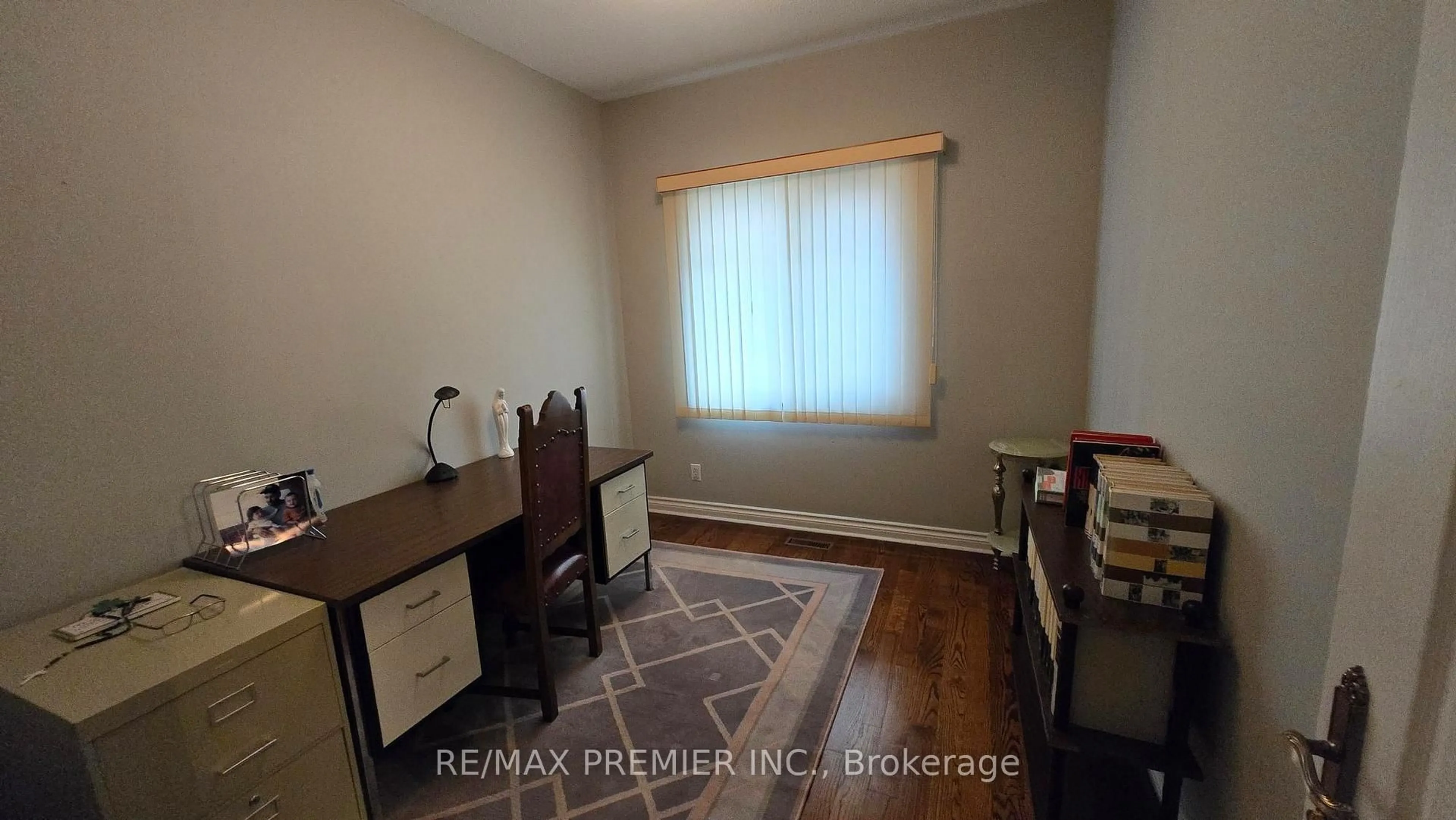 A pic of a room for 36 Railway St, Vaughan Ontario L6A 1P7