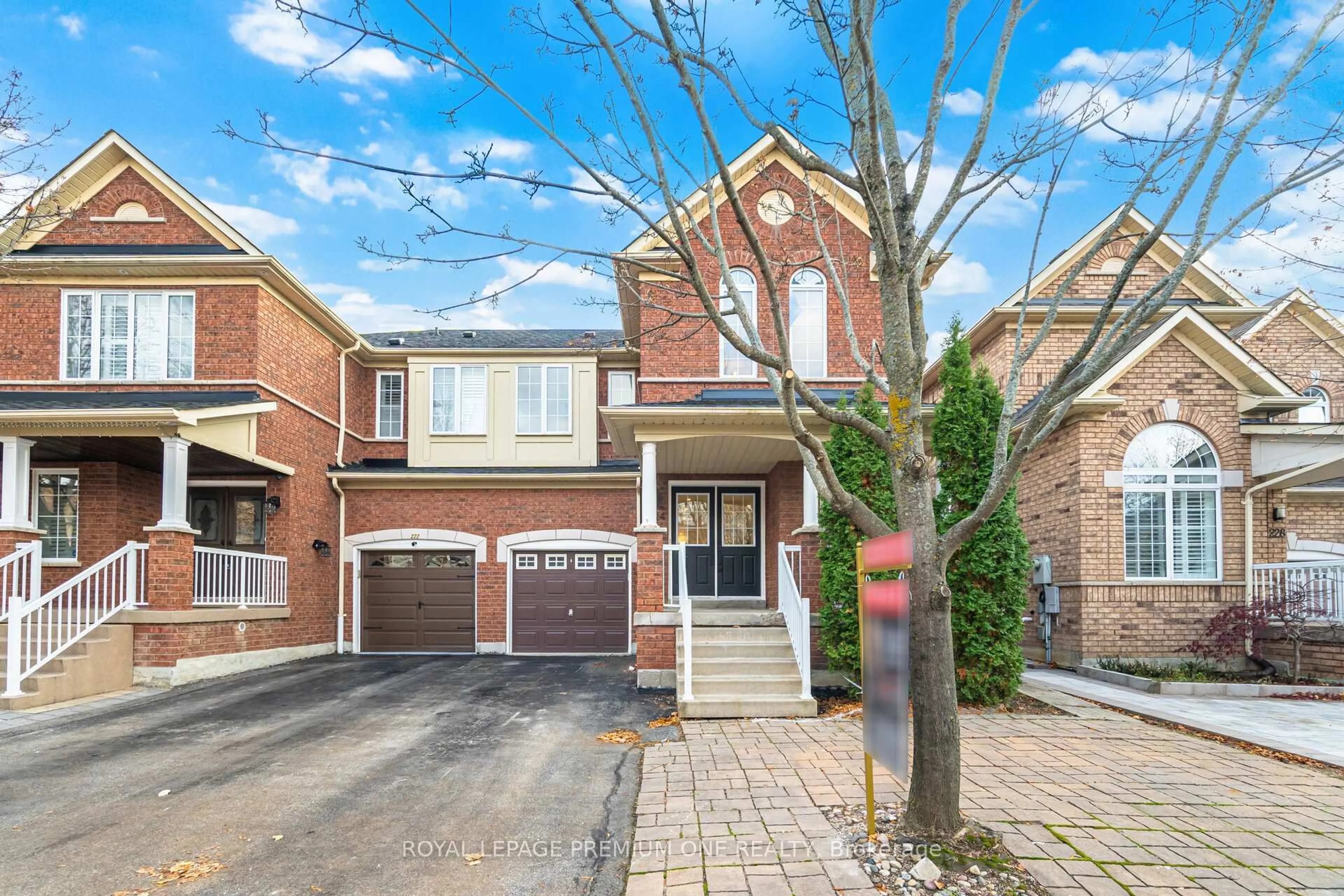 Home with brick exterior material, street for 224 Hollywood Hill Circ, Vaughan Ontario L4H 2P7