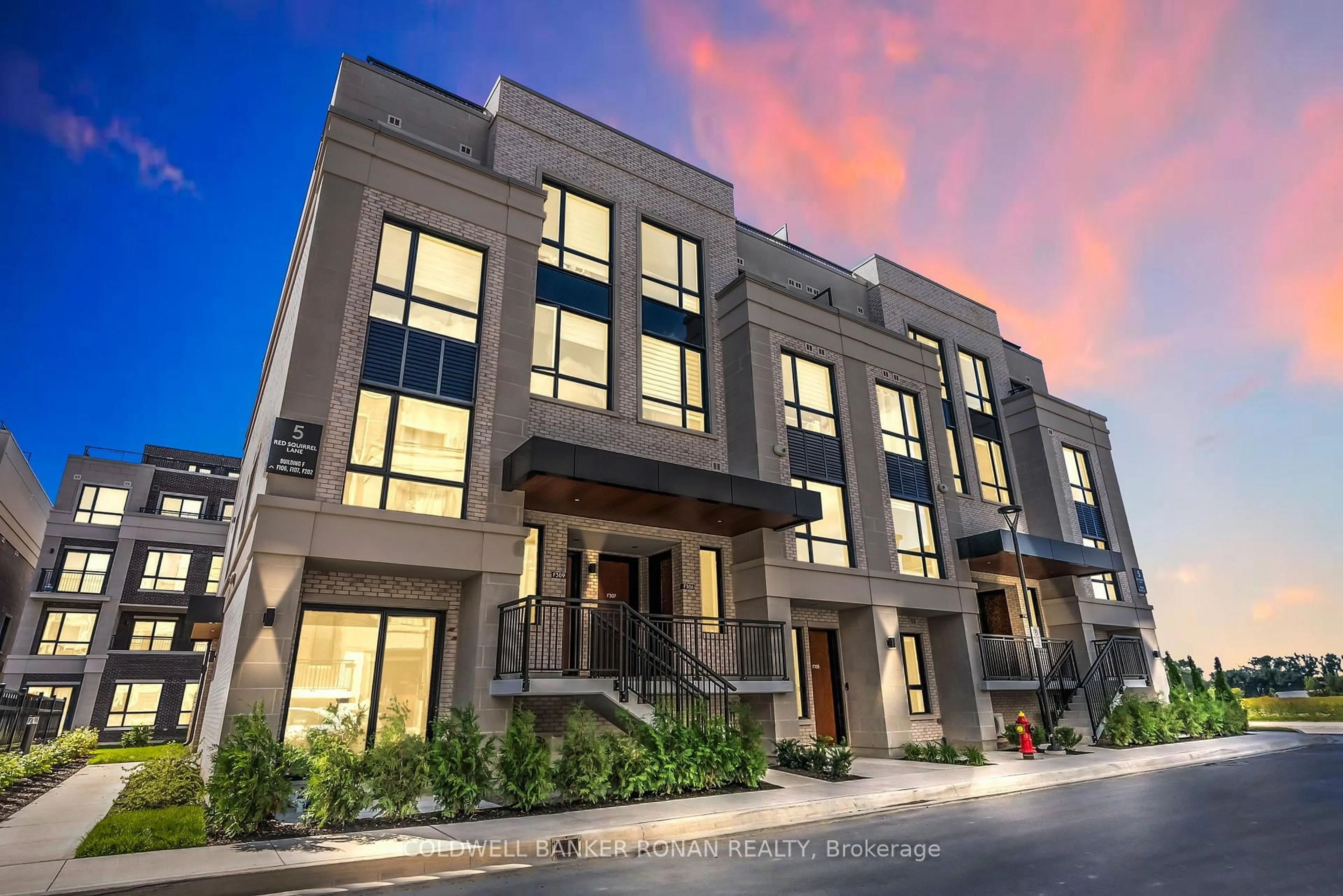 Home with brick exterior material, building for 5 Red Squirrel Lane #F-102, Richmond Hill Ontario L4S 0P5