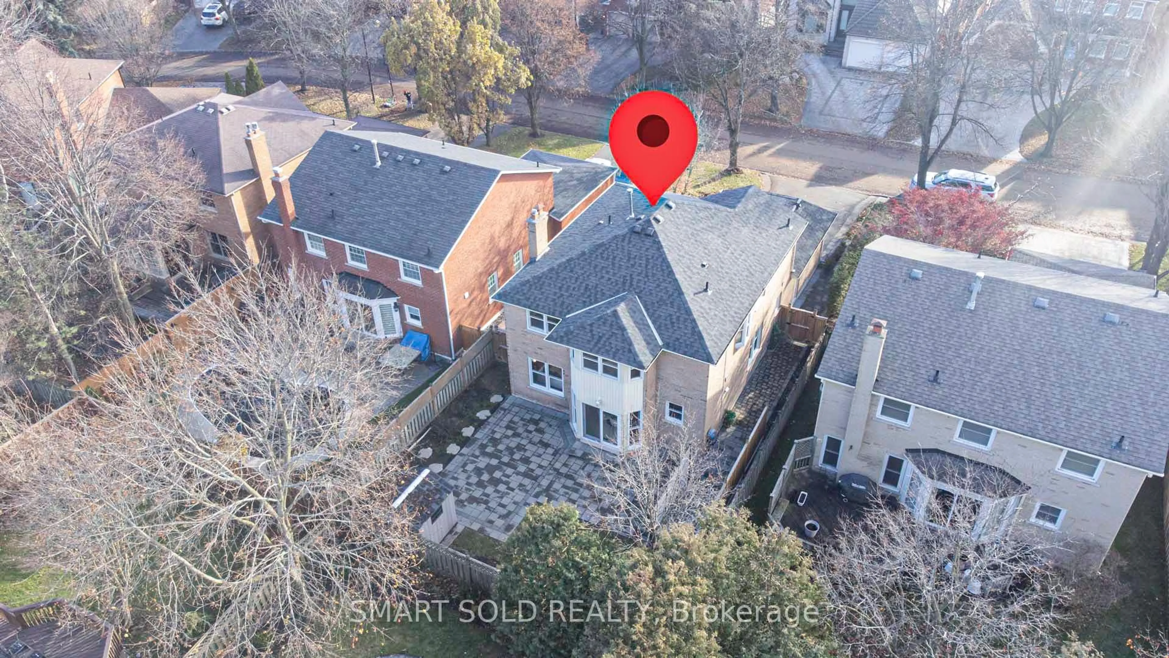 A pic from outside/outdoor area/front of a property/back of a property/a pic from drone, city buildings view from balcony for 36 Stanford Rd, Markham Ontario L3R 6M1