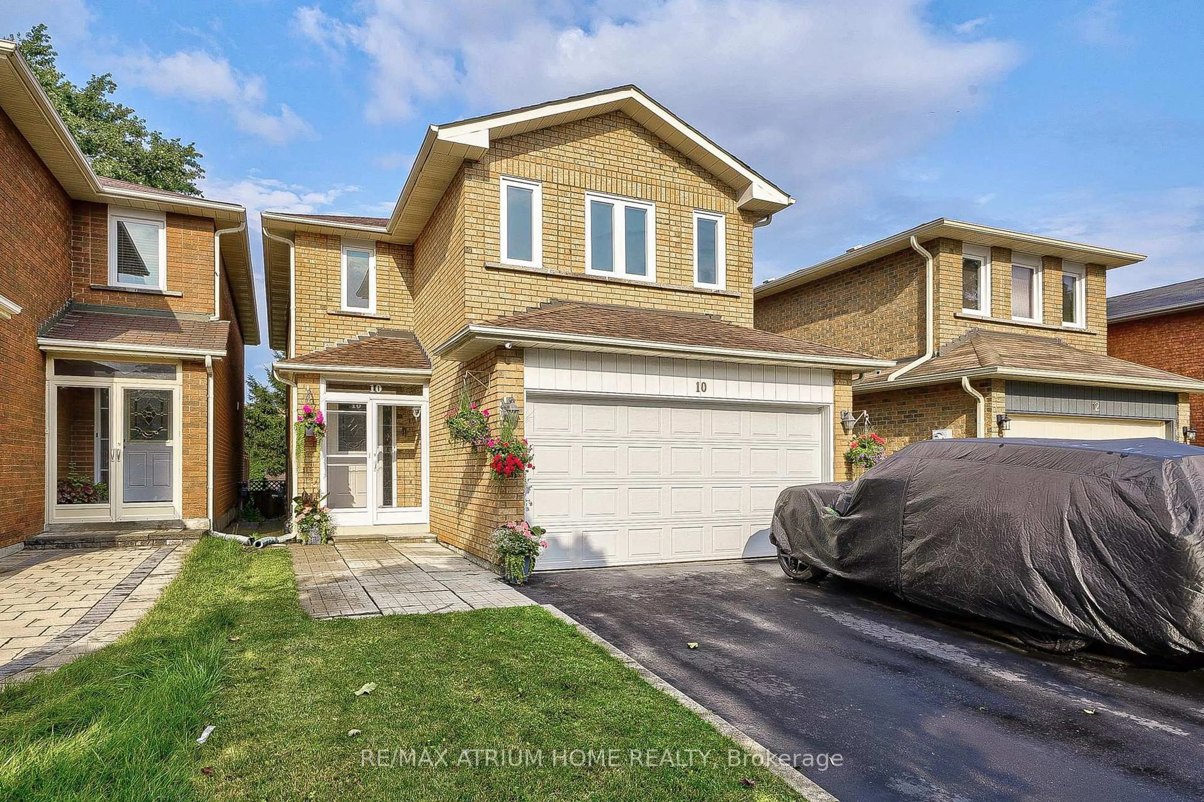 Unknown for 10 Olivewood Dr, Markham Ontario L3S 3E3