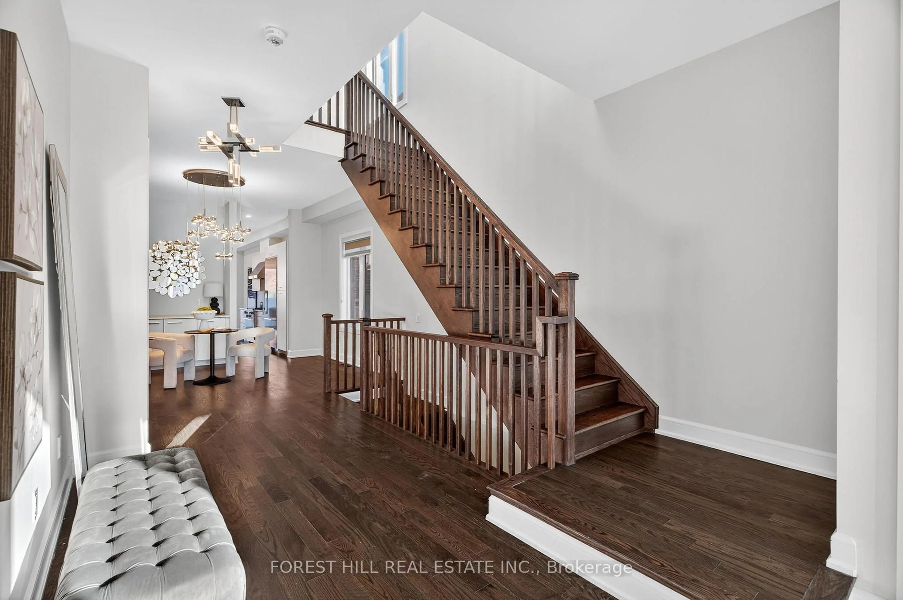 Stairs for 392 Farrell Rd, Vaughan Ontario L6A 4W8