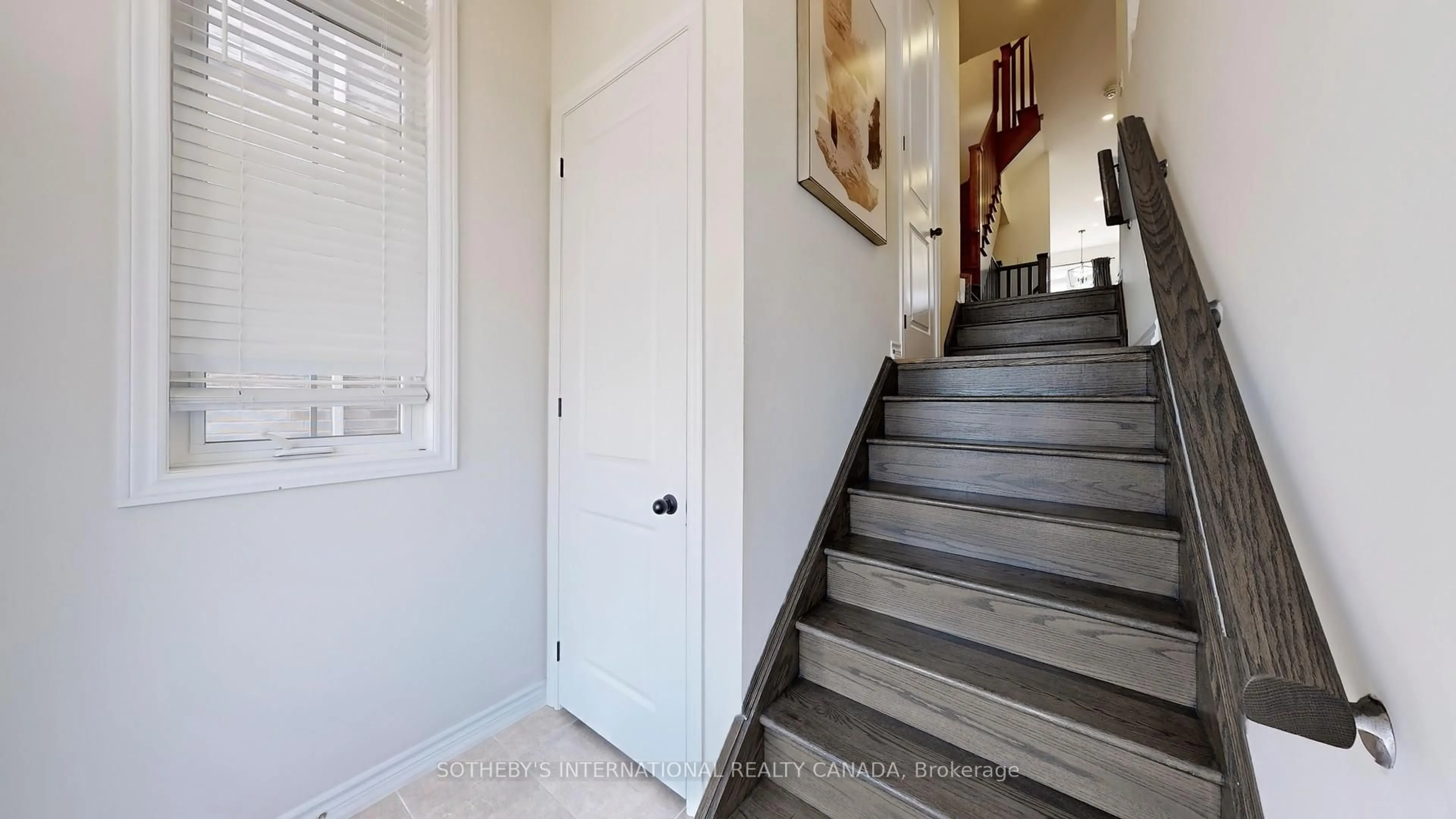 Unknown for 160 Sunset Terr, Vaughan Ontario L4H 4S1