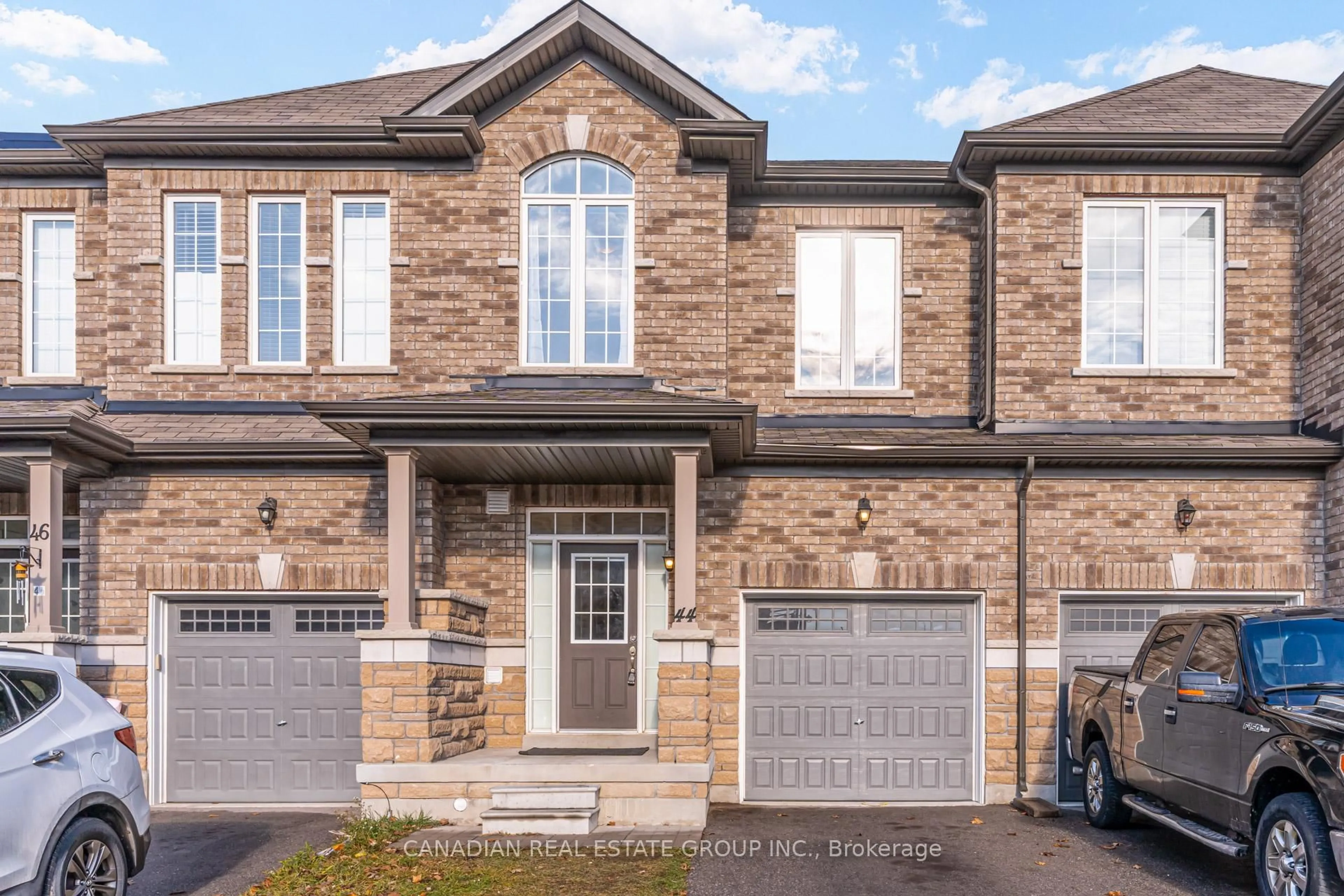 Home with brick exterior material, street for 44 Blackwell Cres, Bradford West Gwillimbury Ontario L3Z 4L3