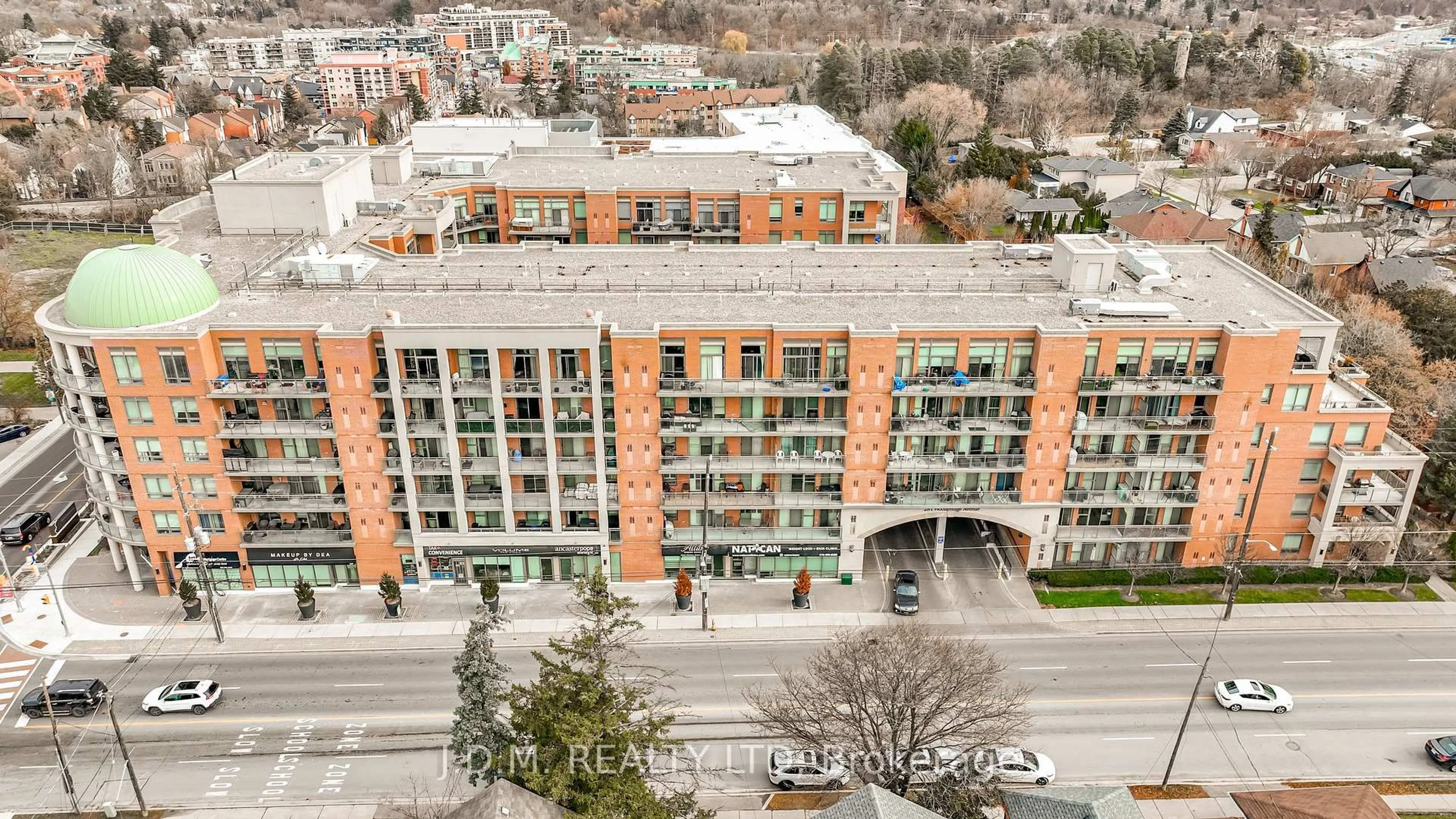 A pic from outside/outdoor area/front of a property/back of a property/a pic from drone, city buildings view from balcony for 281 Woodbridge Ave #621, Vaughan Ontario L4L 0C6